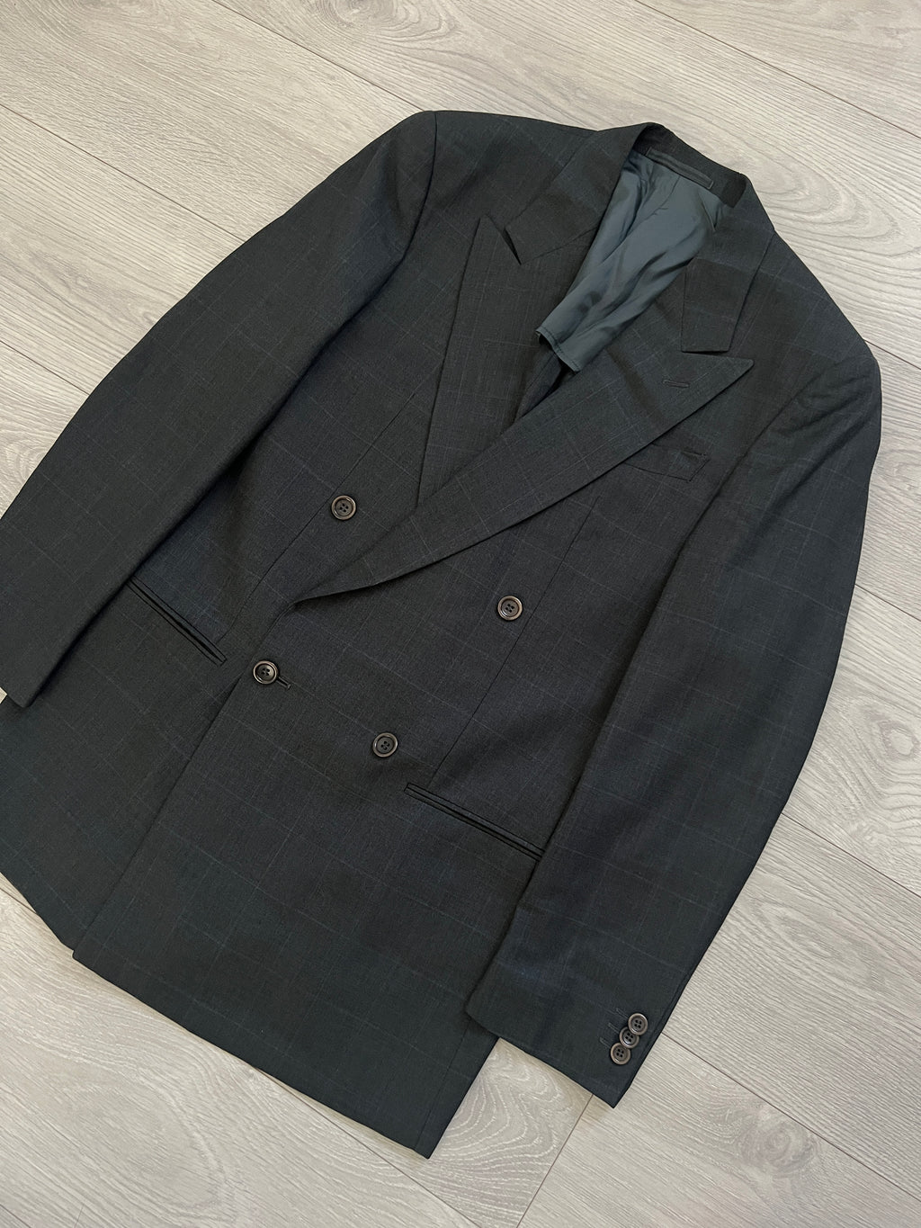 Armani 1990s Double-Breasted Relaxed Pleated Suit - Size S Jacket / 30" Waist