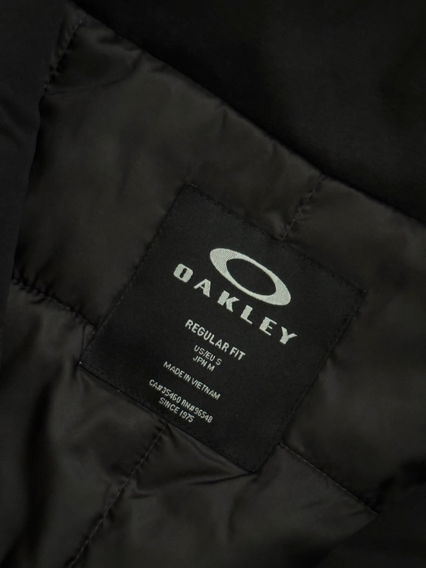 Oakley Puffer Jacket - Size M