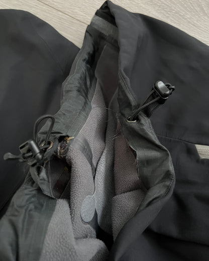 Arcteryx Gore-Windstopper Technical Taped Seam Stingray Jacket - Size L