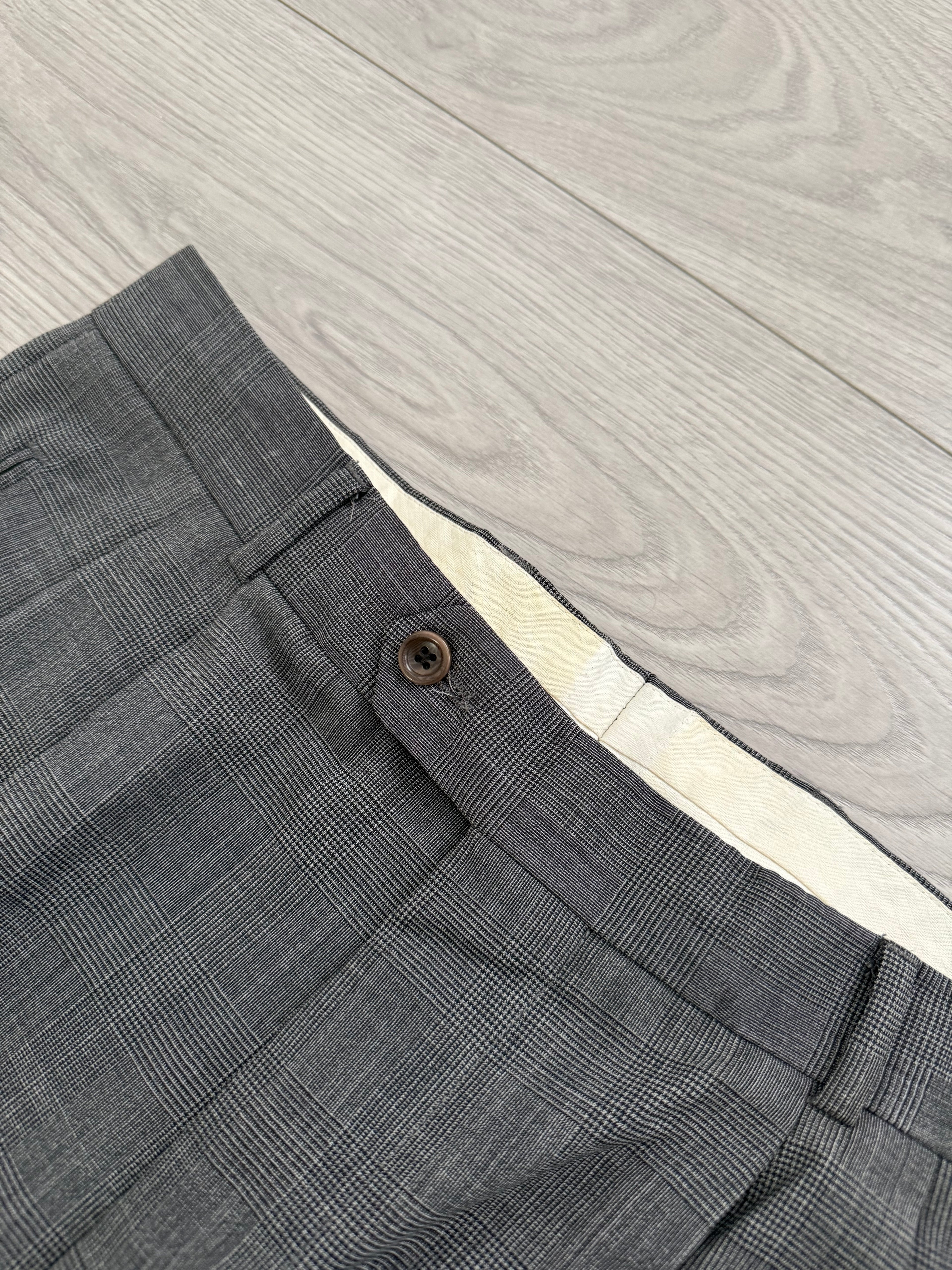 Hugo Boss 1980s 'Poseidon' 3B Pleated Wool Grey Suit - Size L Jacket / 34" Waist