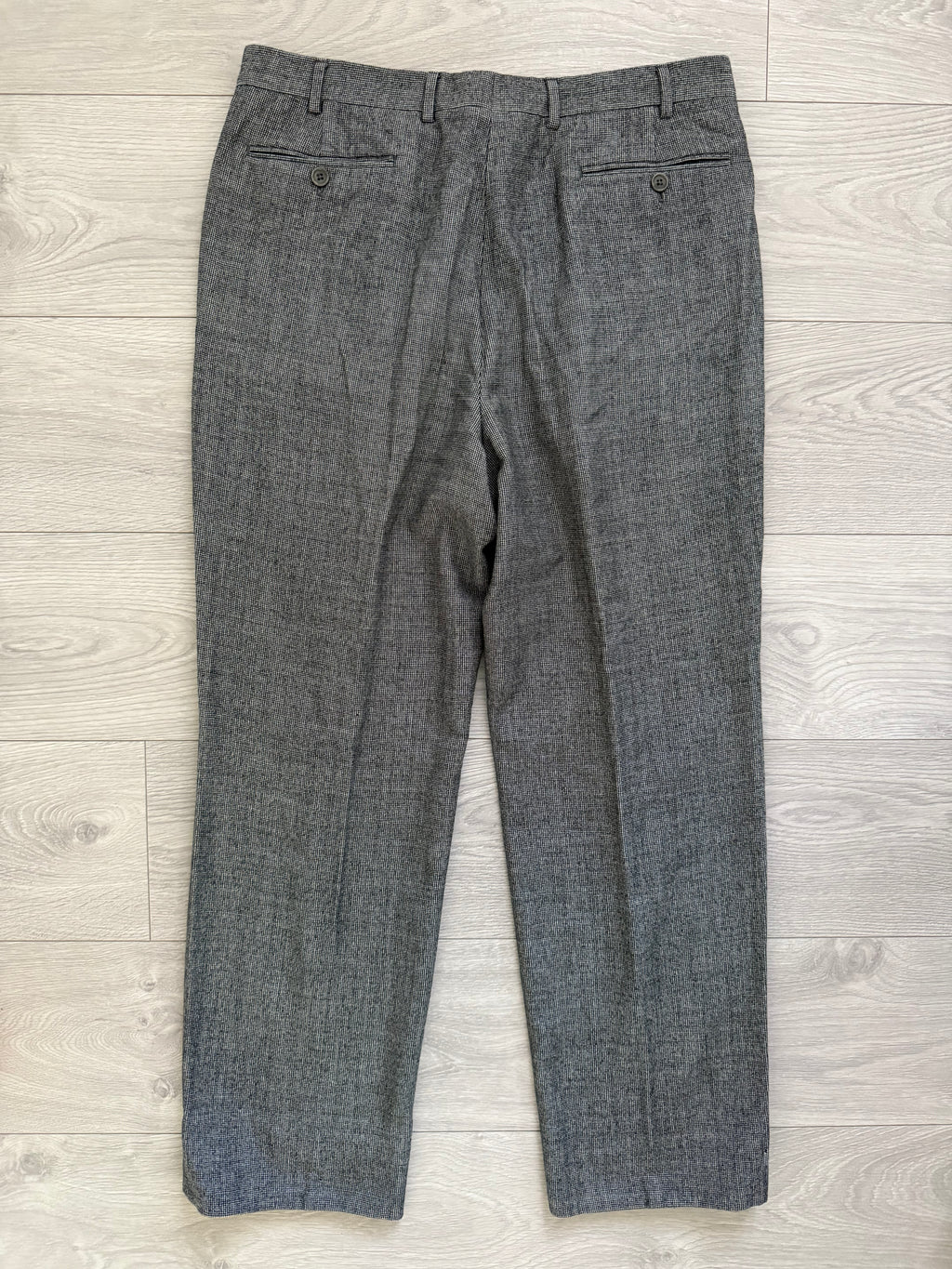 Armani 2000s Pleated Grey Wool Pants - Size 34" Waist