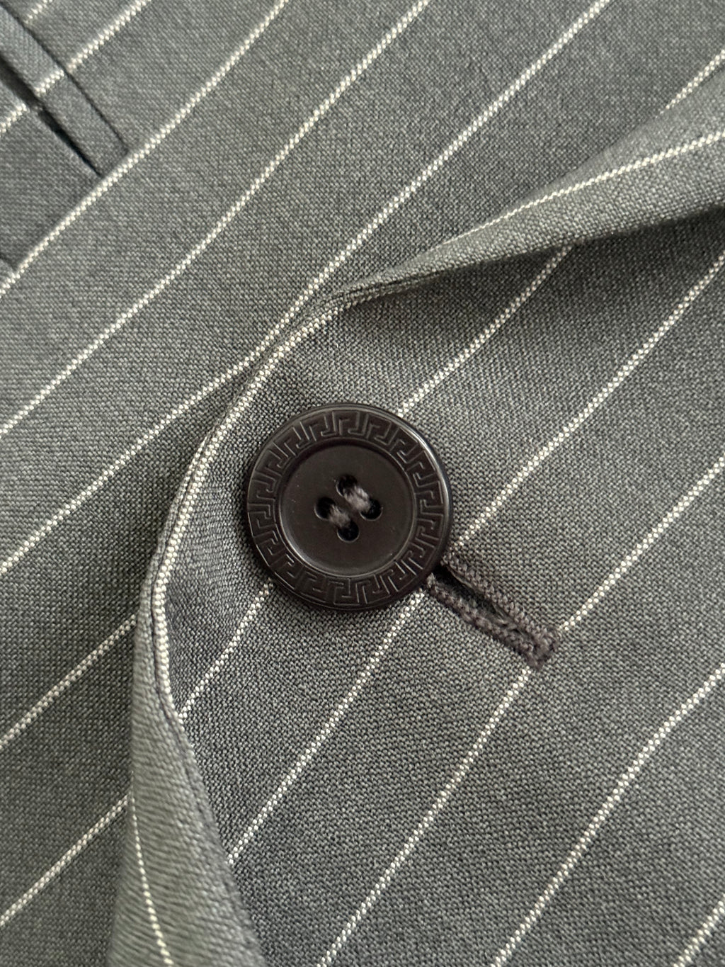 Versace 1980s Notch Lapel Double Breasted Pleated Wool Striped Grey Suit - Size L Jacket / 34" Waist