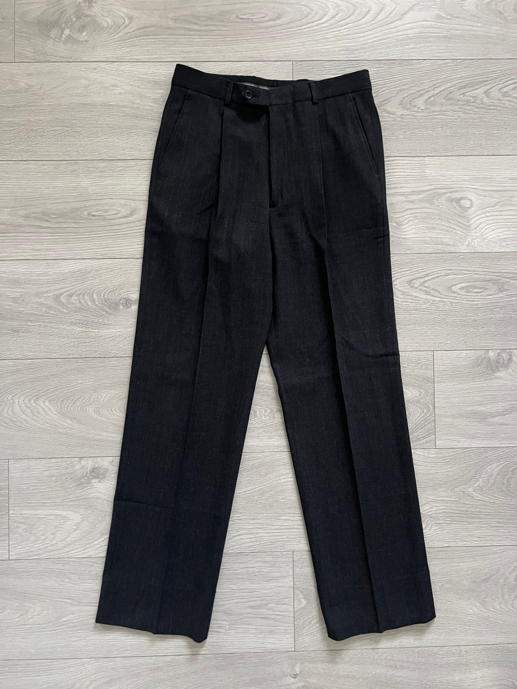 Armani 1990s Pleated Grey Relaxed Suit - M Jacket / 30" Waist
