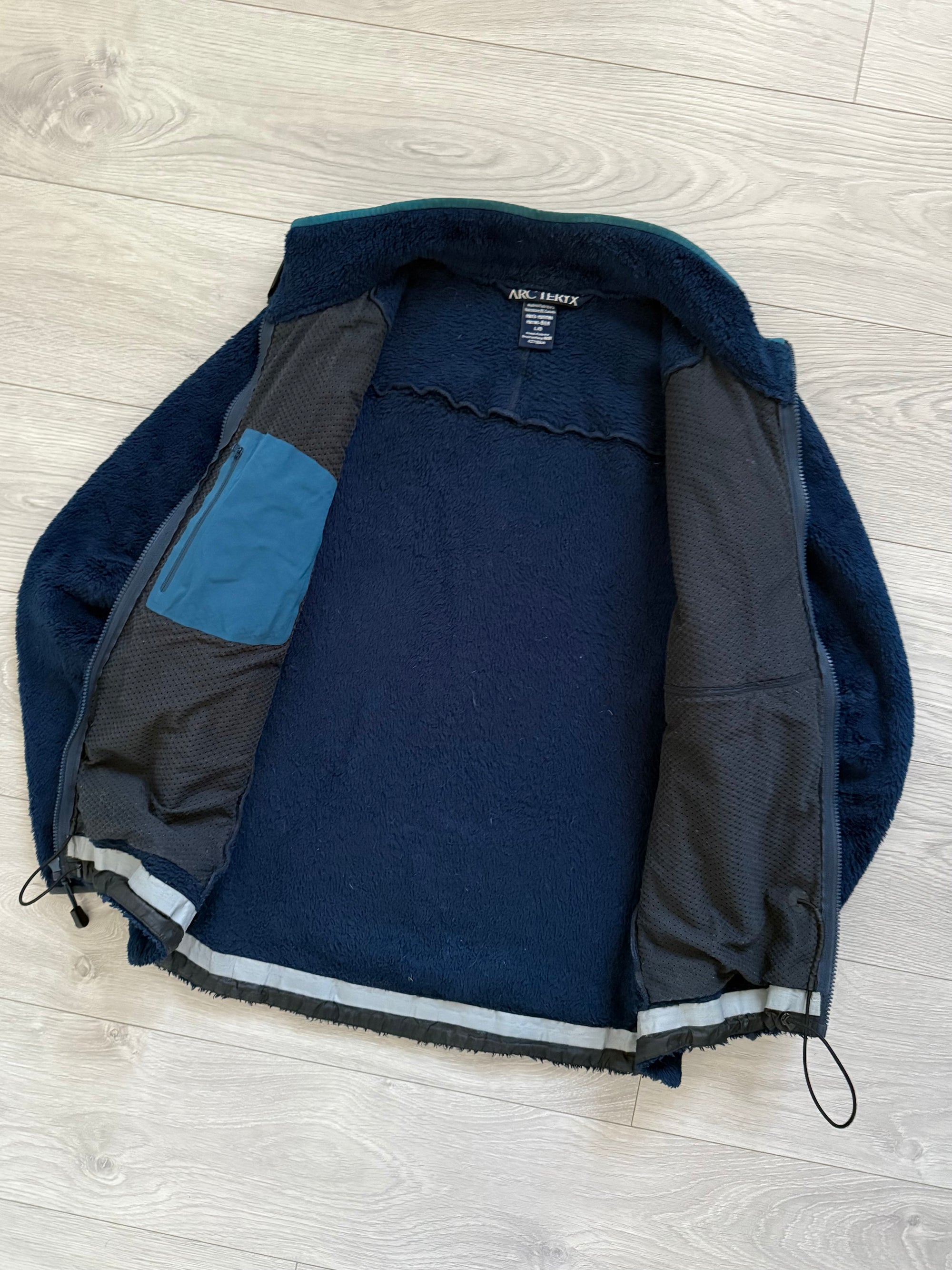 Arcteryx 2003 Delta SV Sherpa Fleece Jacket, Made in Canada - Size L