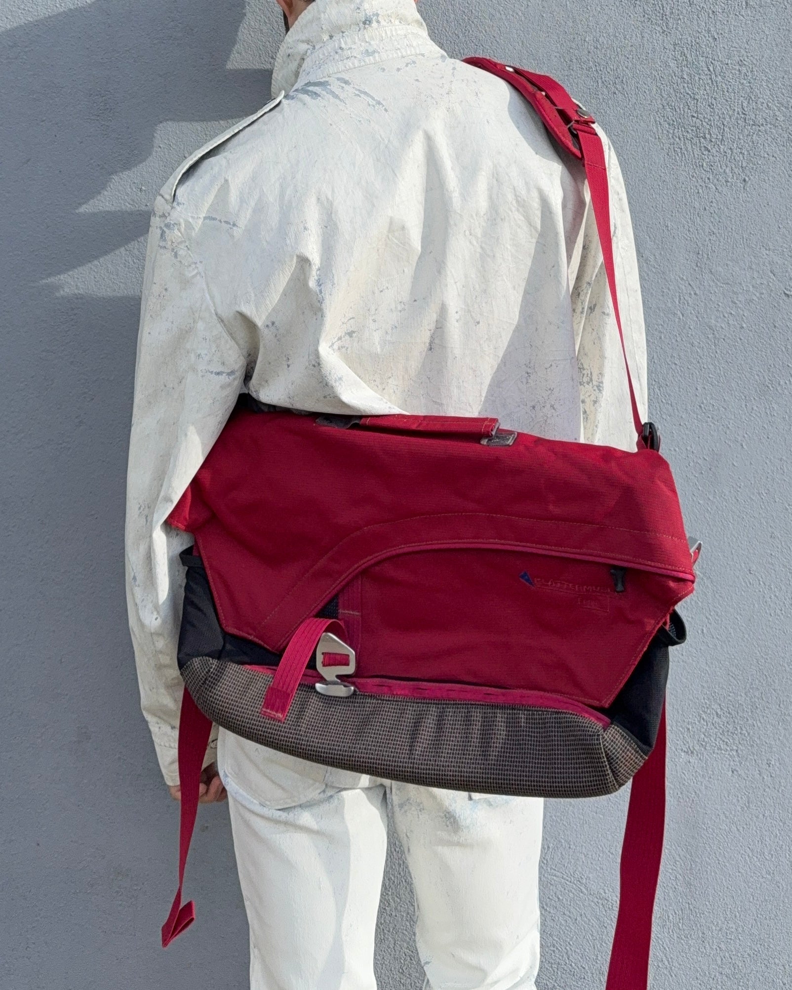 Klattermusen Fenja Technical Crossbody Bag