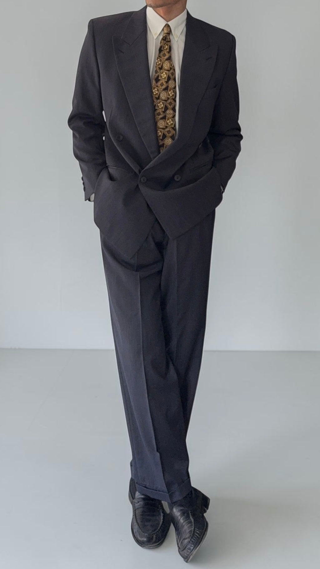 Missoni 1980s Peaked Lapel Double Breasted Pleated Wool Grey Suit - Size S Jacket / 32" Waist