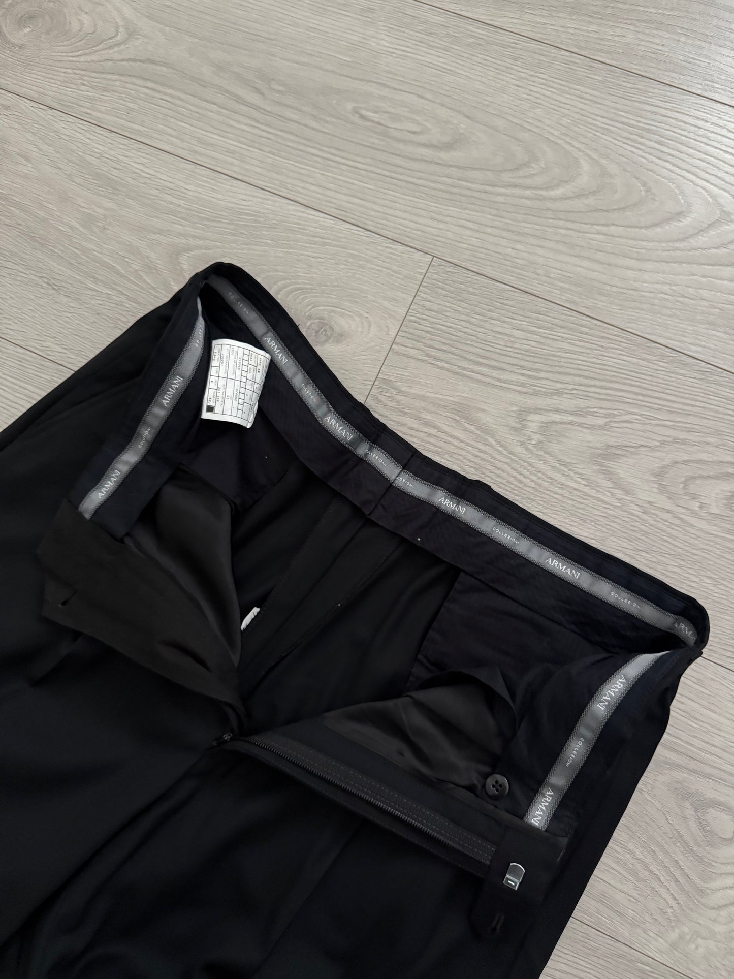 Giorgio Armani 1990s 3B Pleated Wool Suit - Size XL Jacket / 36" Waist