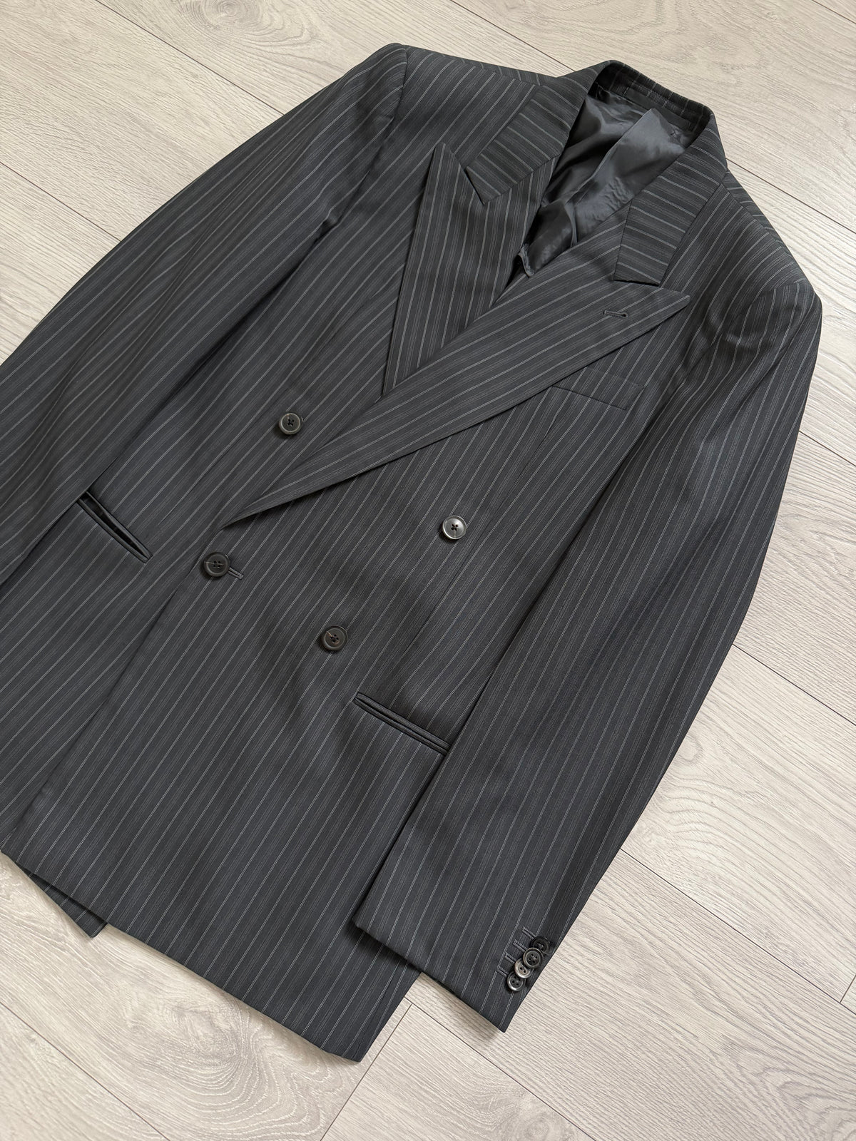 Armani 1990s Peaked Lapel Double Breasted Pleated Silk Wool Suit Striped Grey - Size L Jacket / 34" Waist