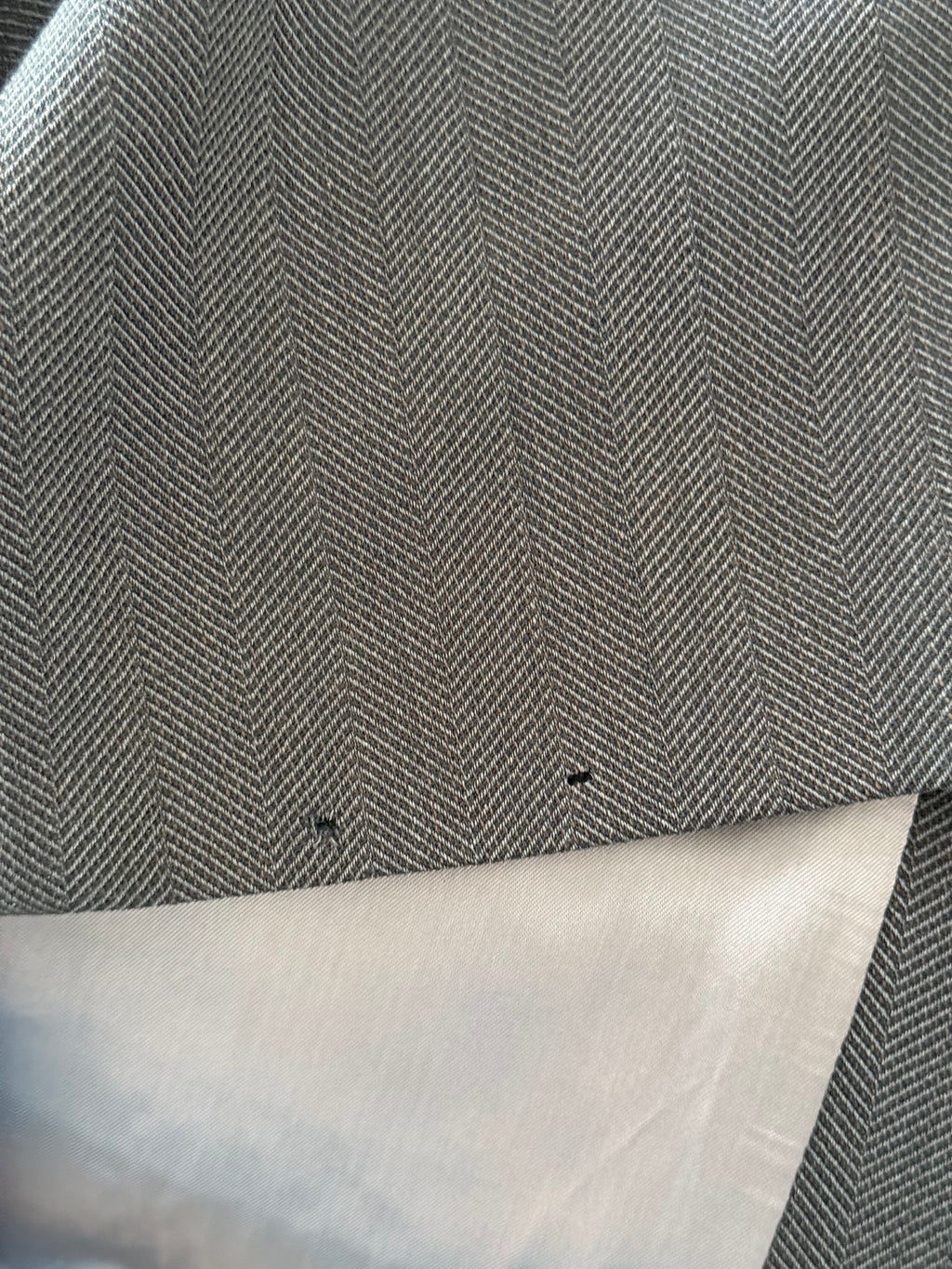Hugo Boss 1980s 'Omega' Peaked Lapel Double Breasted Pleated Wool Herringbone Suit Grey - Size M Jacket / 32" Waist