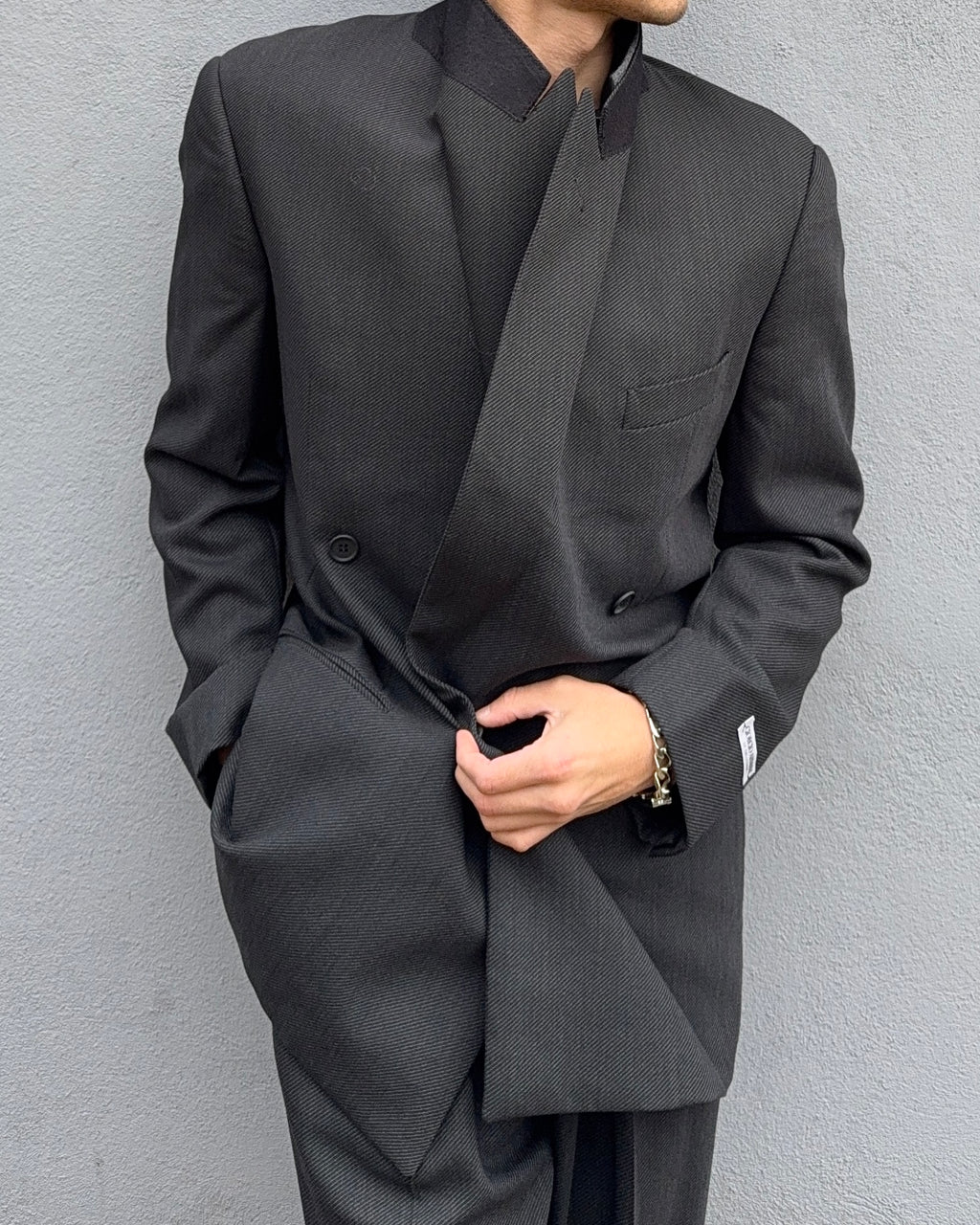 Giorgio Armani 1980s Double Breasted Pleated Wool Suit Charcoal Grey New - Size L Jacket / 32" Waist