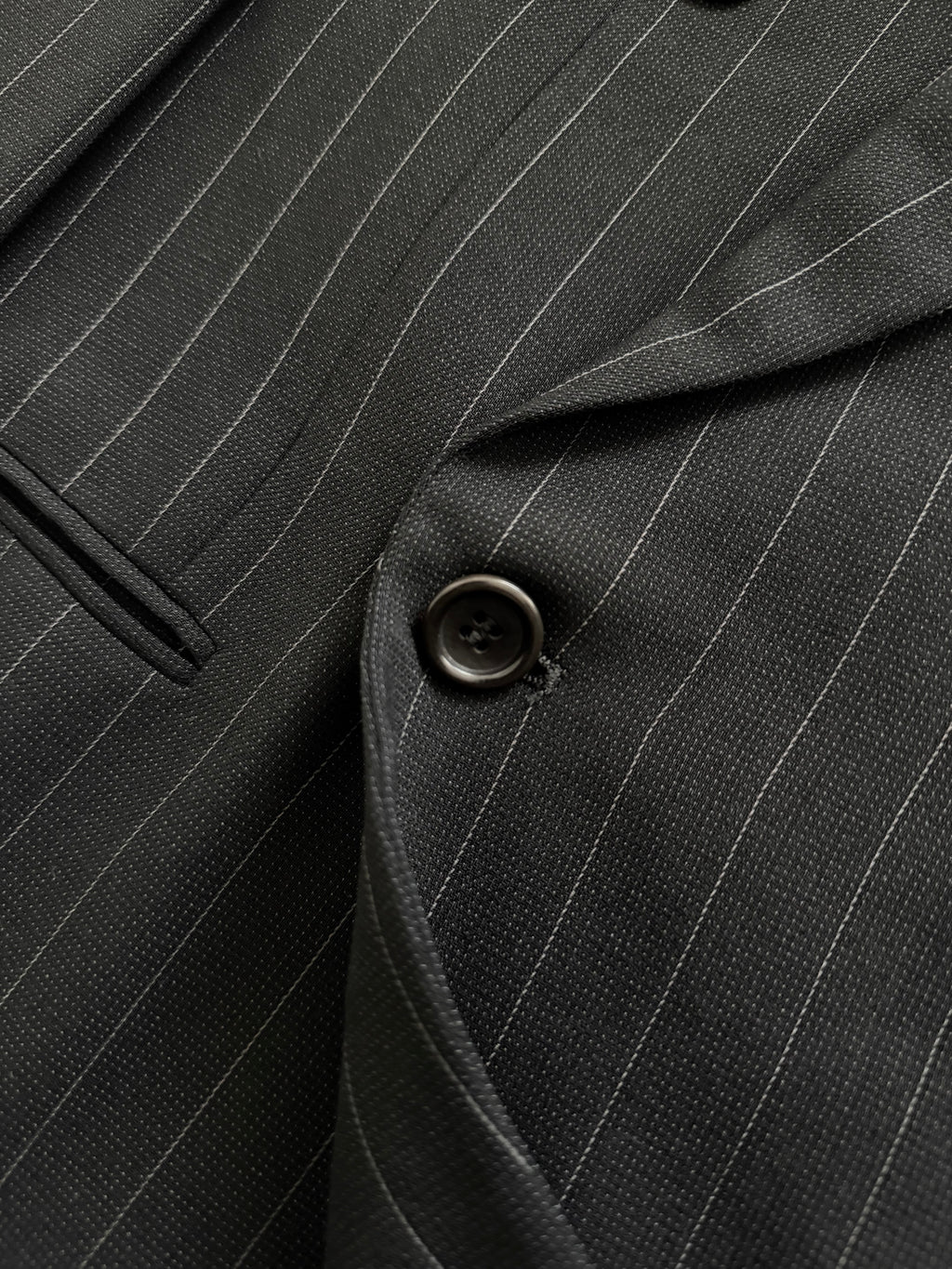 Armani 1990s Peaked Lapel Double Breasted Pinstripe Textured Wool Suit - Size M Jacket / 31" Waist