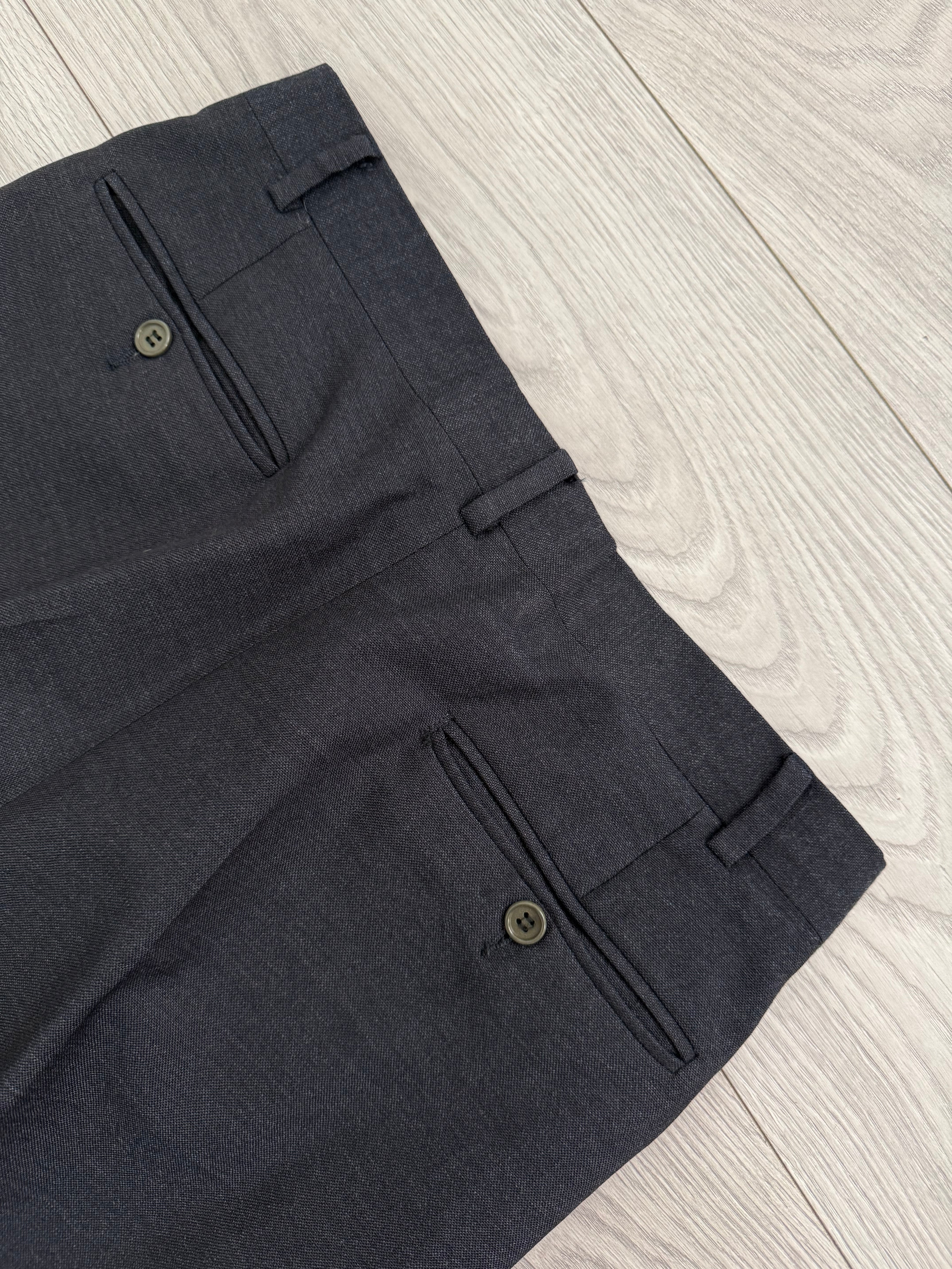 Krizia Armani 1990s Peaked Lapel Double Breasted Pleated Wool Suit Navy - Size M Jacket / 31" Waist
