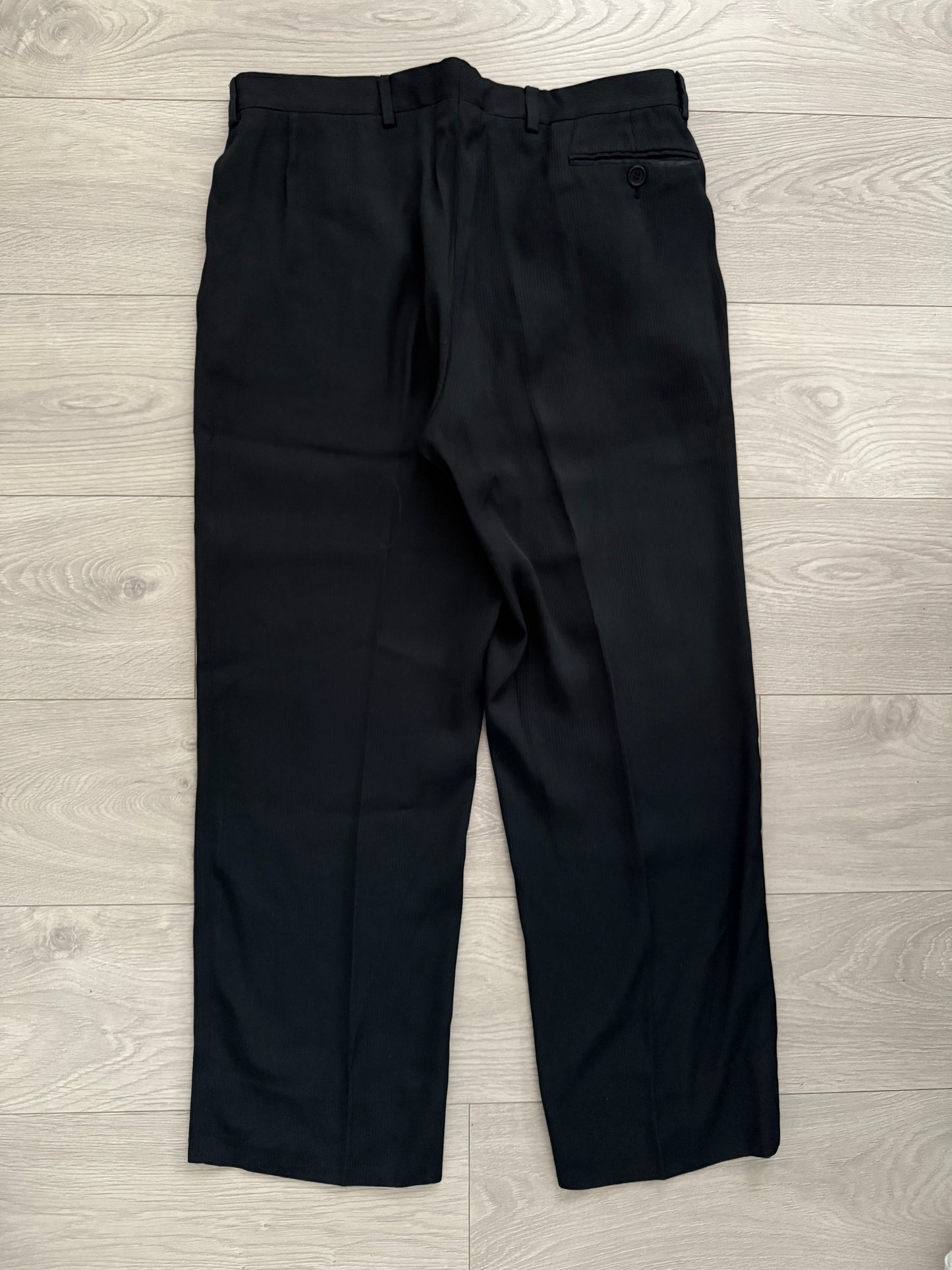 Giorgio Armani 1990s Black Pleated Wool Suit - Size L Jacket / 36" Waist