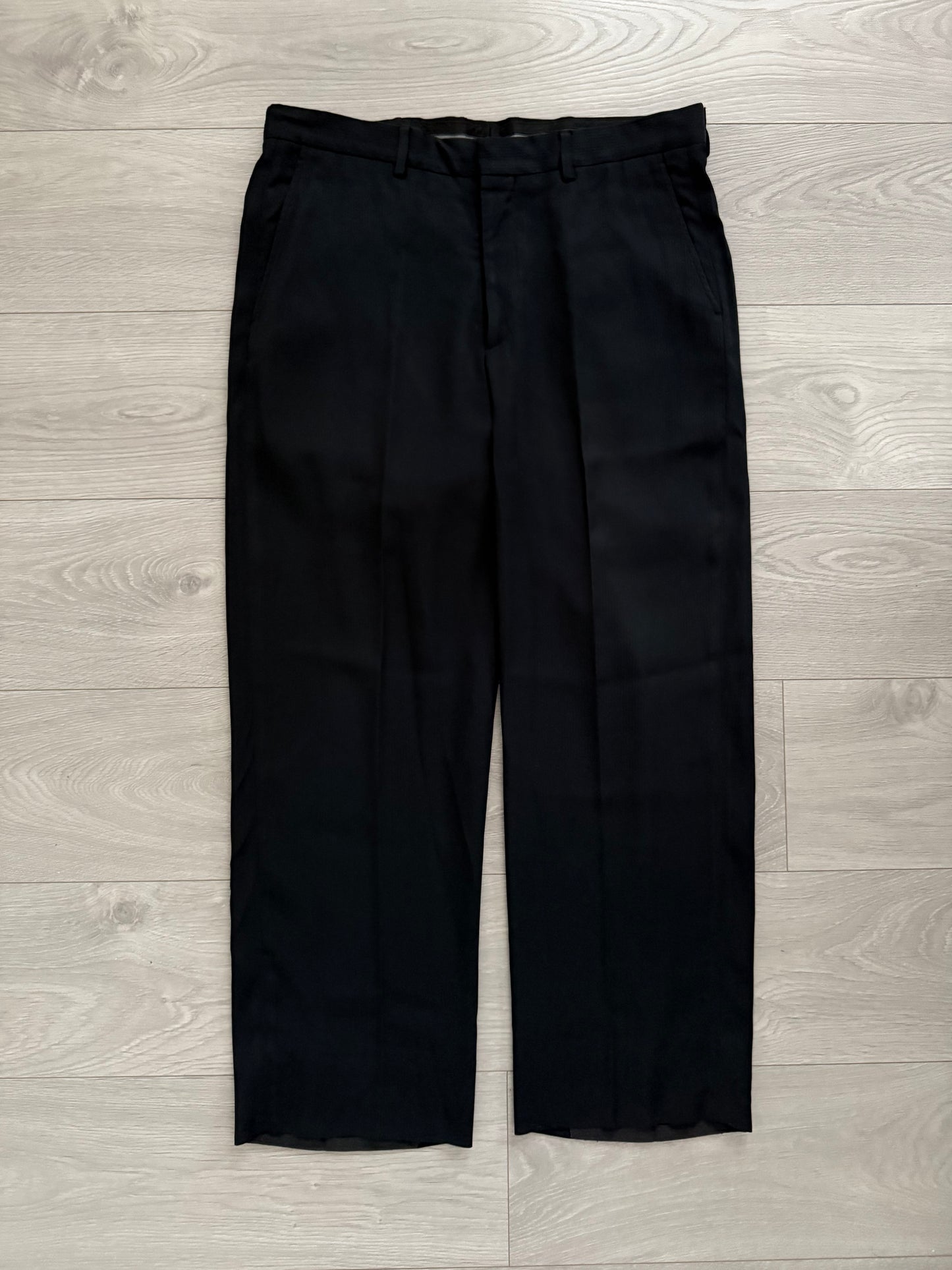 Giorgio Armani 1990s Black Pleated Wool Suit - Size L Jacket / 36" Waist