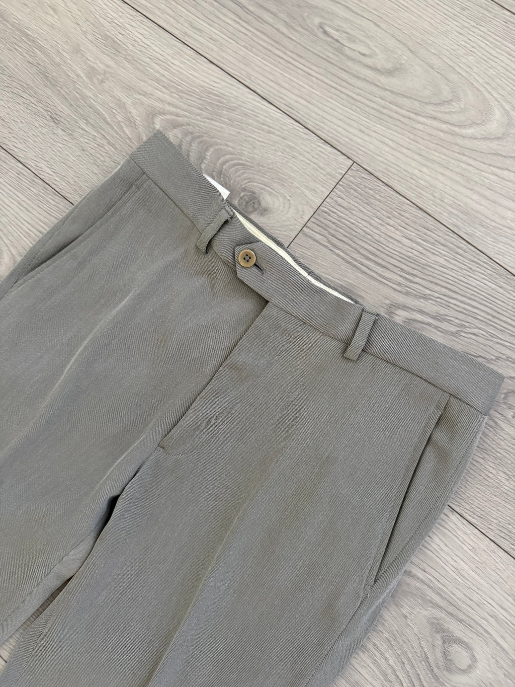 Armani 1990s 2B Draped Crepe Weave Grey Suit - Size S Jacket / 30" Waist