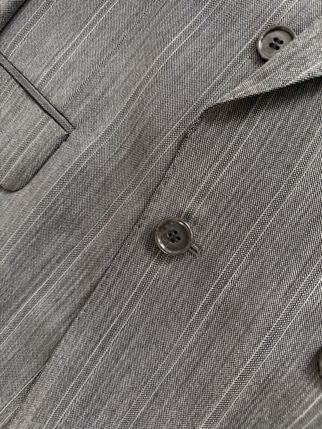 1980s Vintage Peaked Lapel Double Breasted Pleated Wool Textured Suit - Size XXL Jacket / 36" Waist