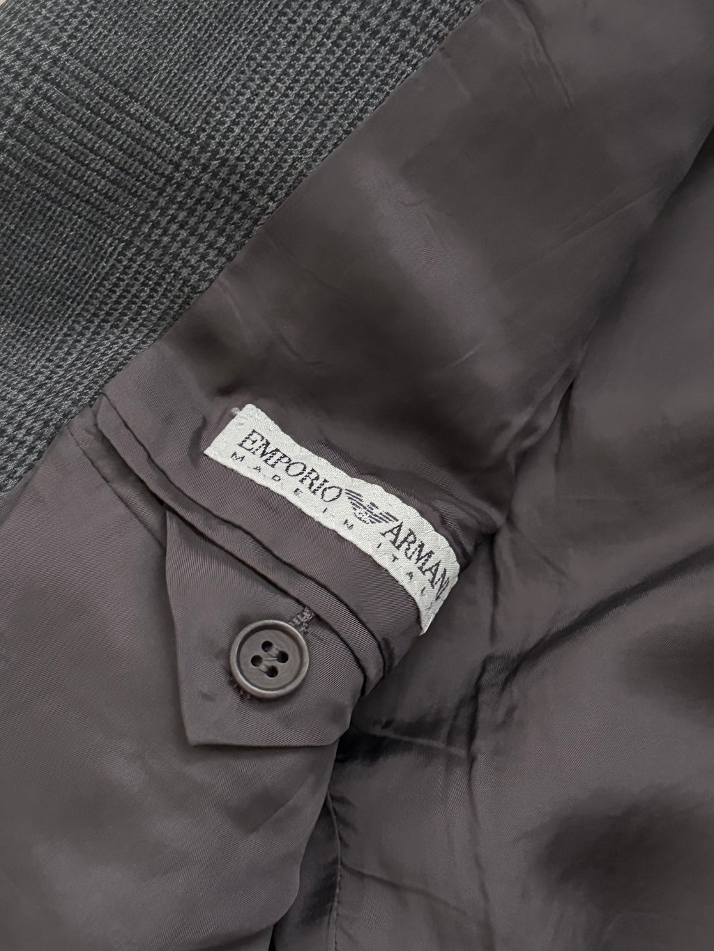 Emporio Armani 1990s 3B Prince of Wales Check Grey Pleated Wool Suit - Size L Jacket / 32" Waist