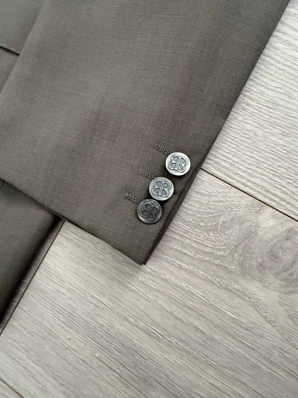 Balenciaga 1990s Peaked Lapel Double Breasted Metal Button Wool Khaki Suit - Size M Jacket / 36" Waist