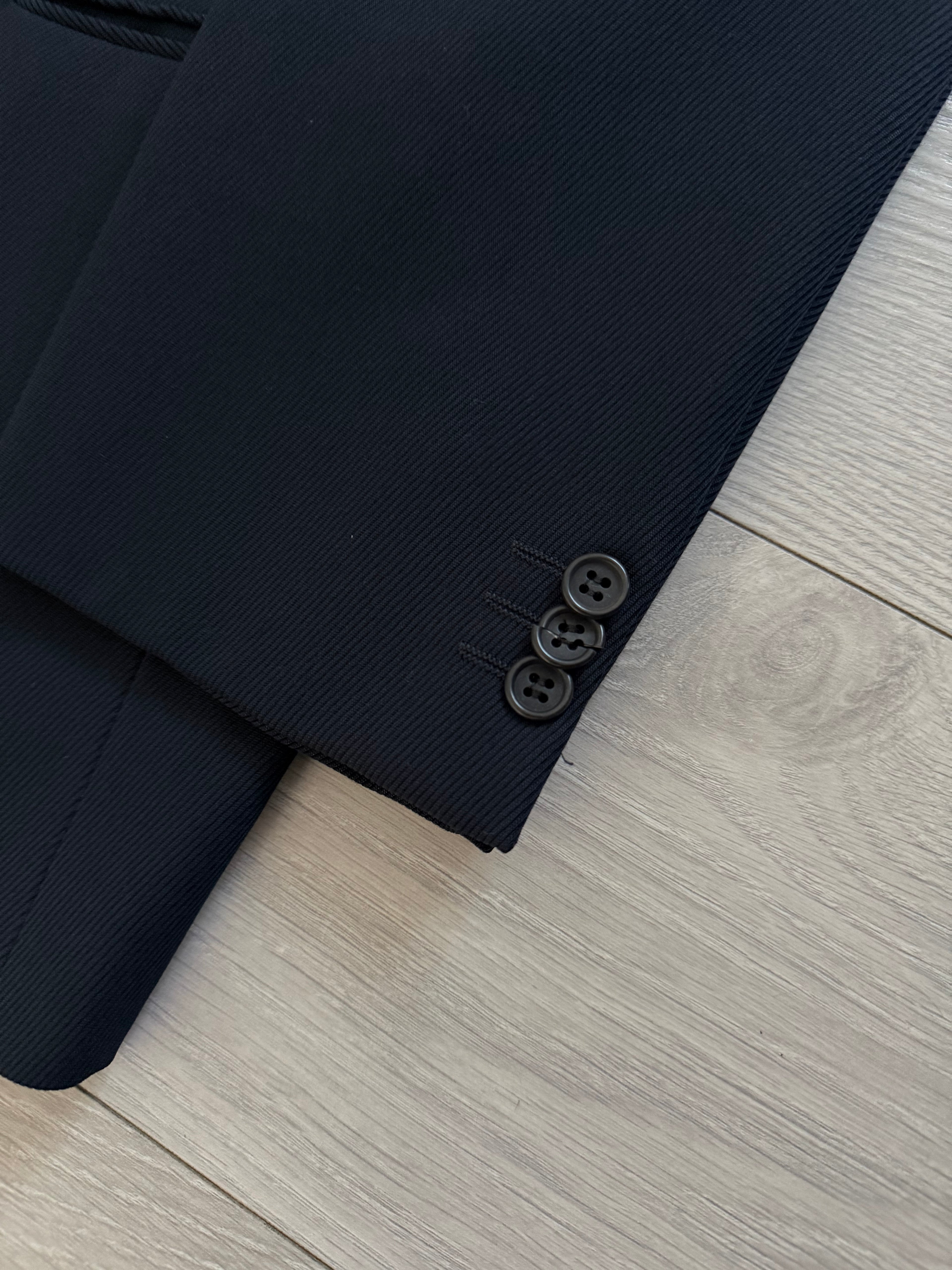 Giorgio Armani 1980s 3B Wool Twill Weave Navy Pleated Suit - Size XXL Jacket / 35" Waist