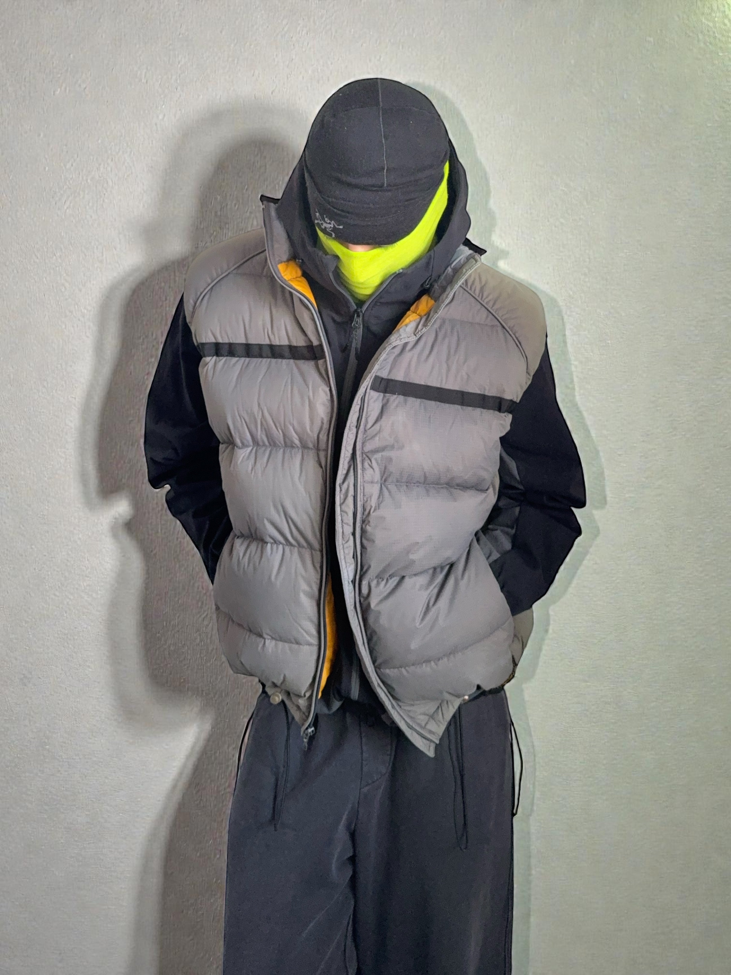 Oakley Software 2006 Technical Iridescent Down Puffer Vest - Size L