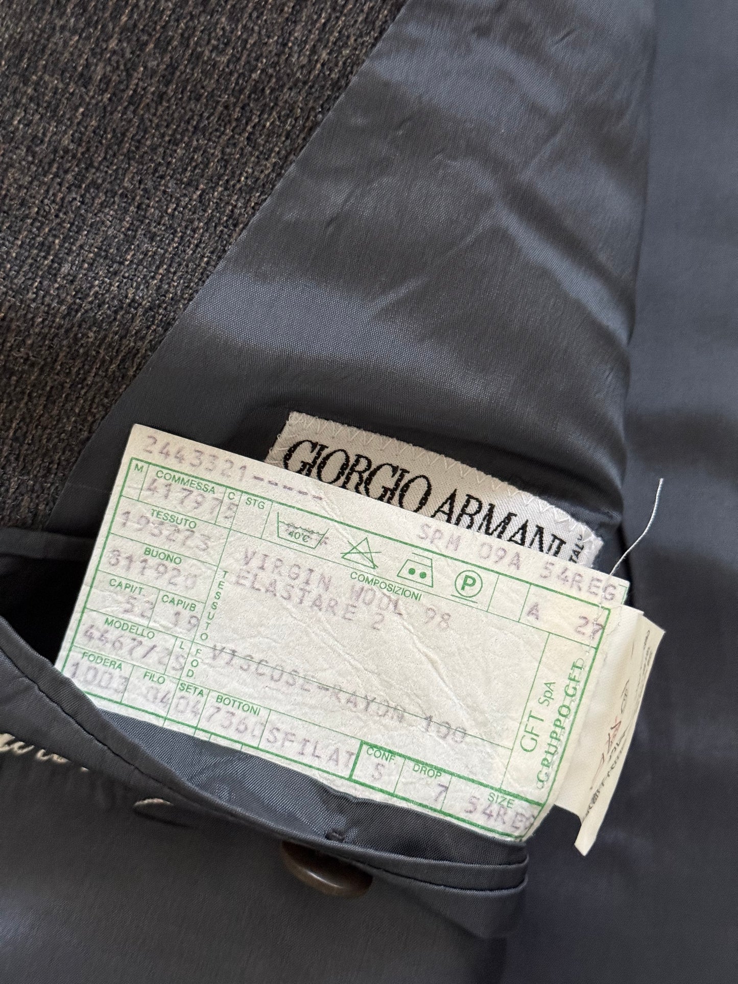 Armani 1990s Pleated Wool 3B Suit - Size XL Jacket / 38" Waist