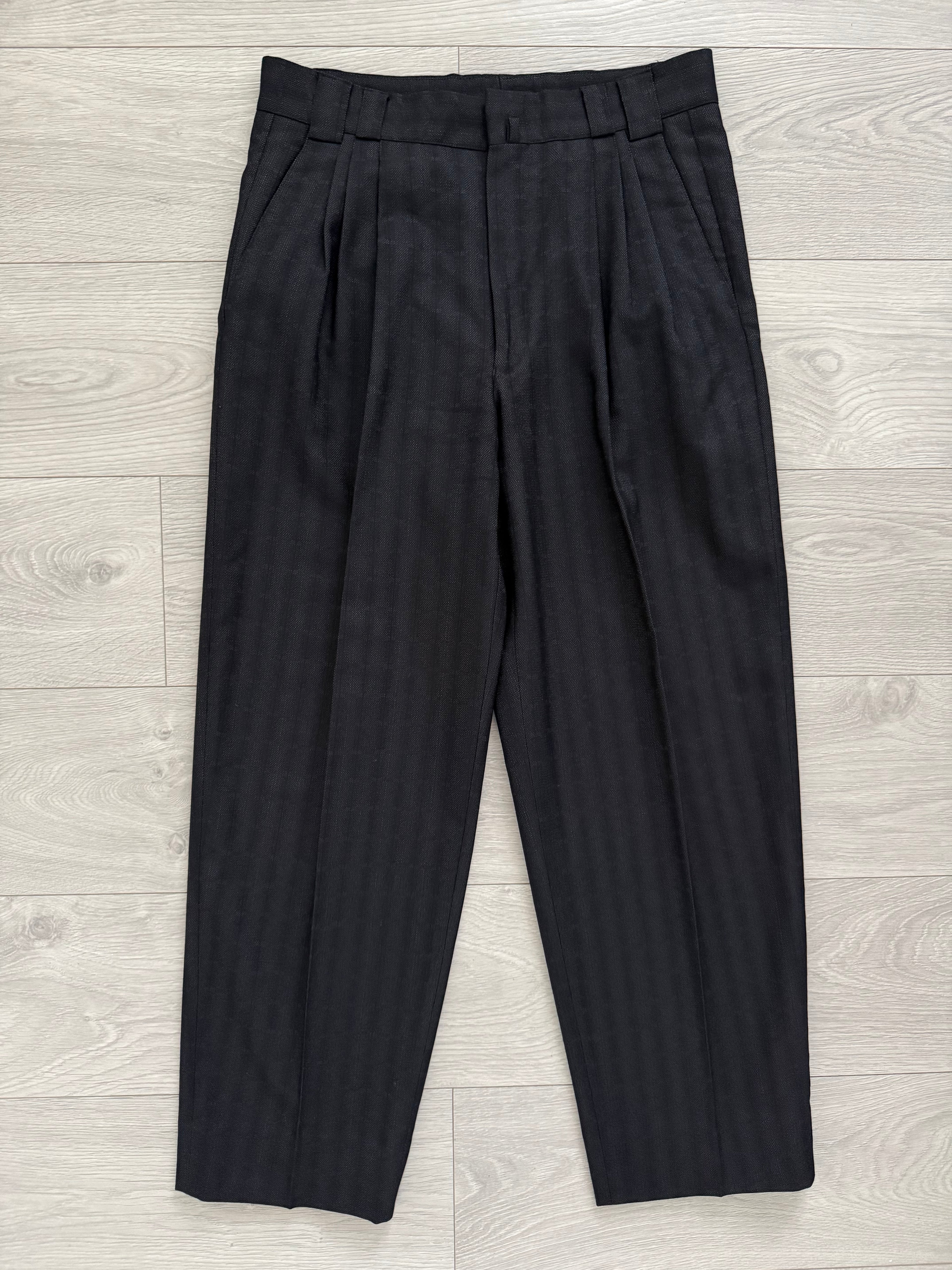 Versace 1980s Notch Lapel Double Breasted Triple Pleat Textured Black Wool Suit - Size M Jacket / 32" Waist