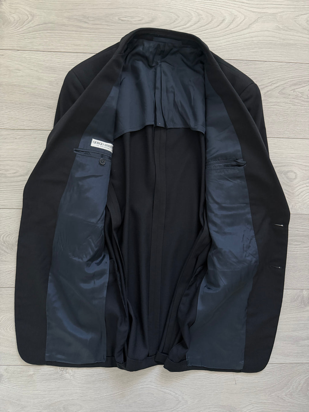 Giorgio Armani 1980s 2B Double Pleat Lightweight Navy Wool Suit - Size M Jacket / 32" Waist