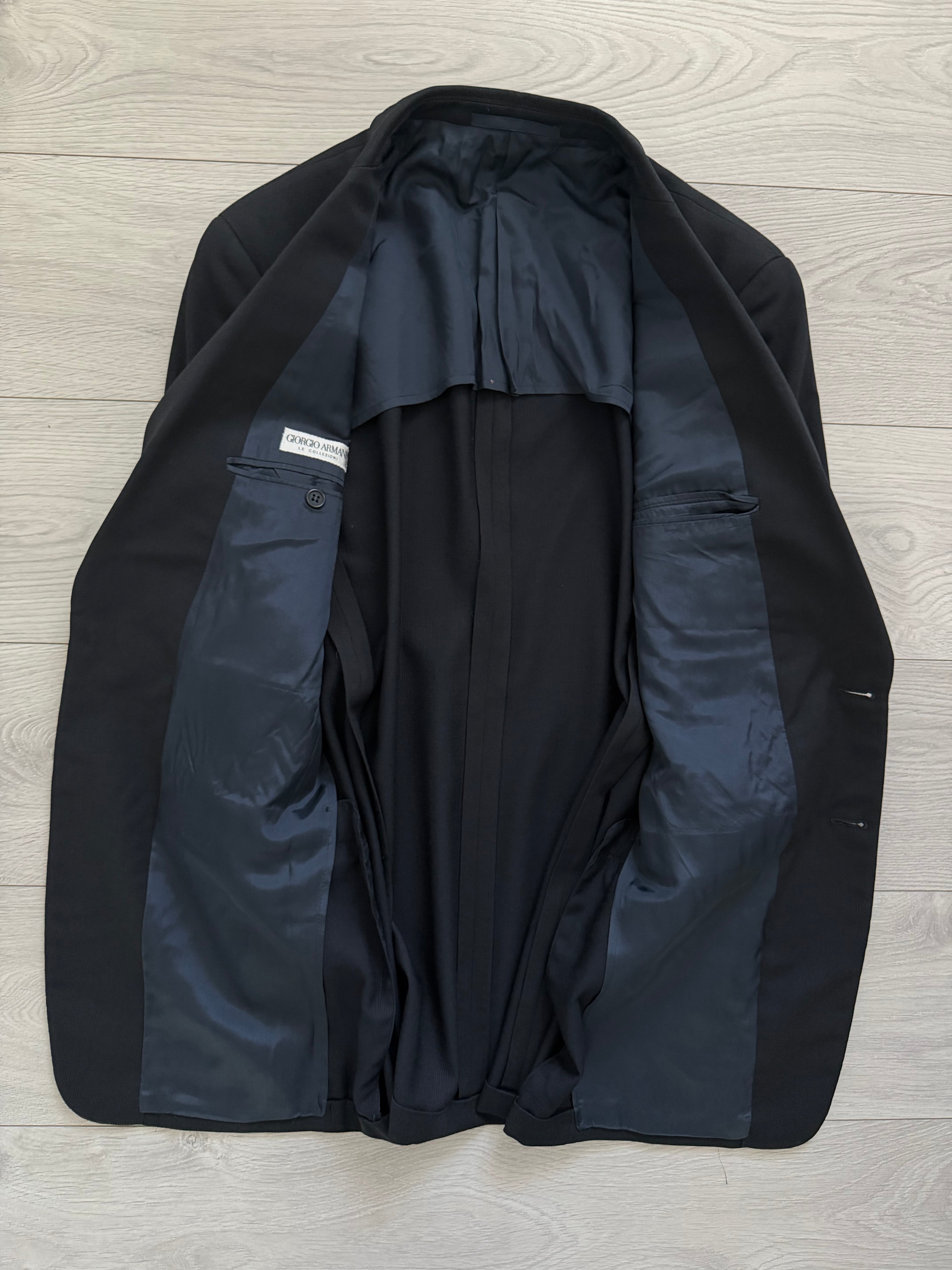 Giorgio Armani 1980s 2B Double Pleat Lightweight Navy Wool Suit - Size M Jacket / 32" Waist