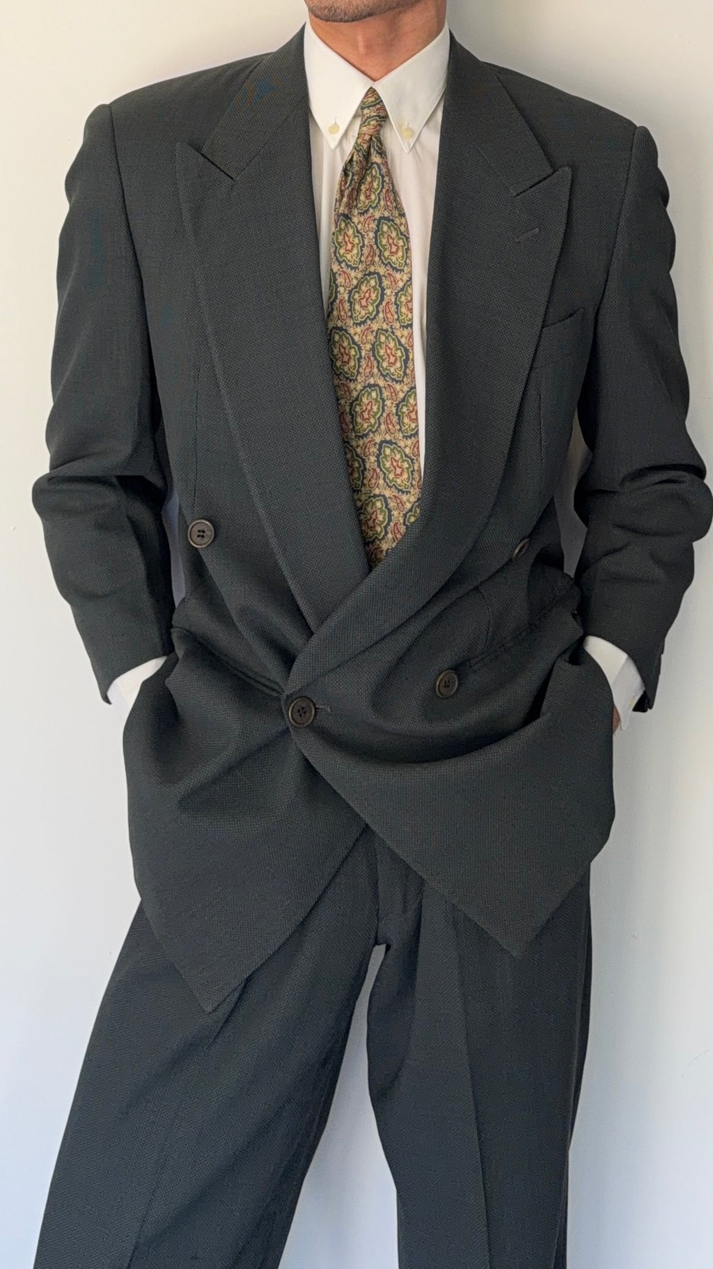 Giorgio Armani 1980s Peaked Lapel Double Breasted Pleated Textured Wool Suit Green - Size S Jacket / 30" Waist
