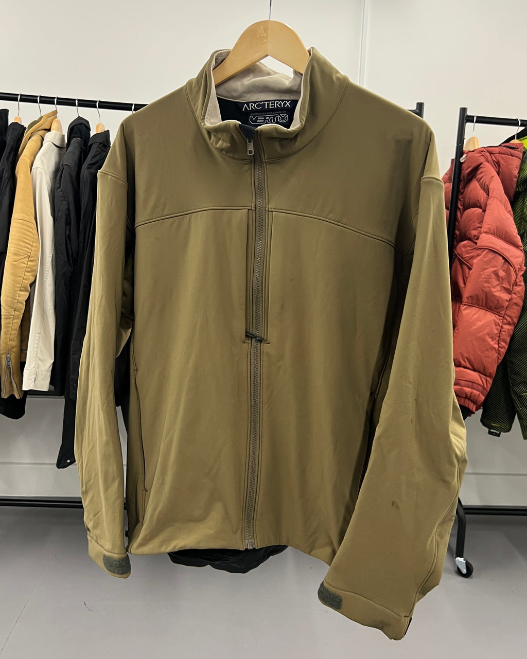 Arcteryx LEAF VERTX Justice Softshell Fleece Lined Utility Jacket - Size L