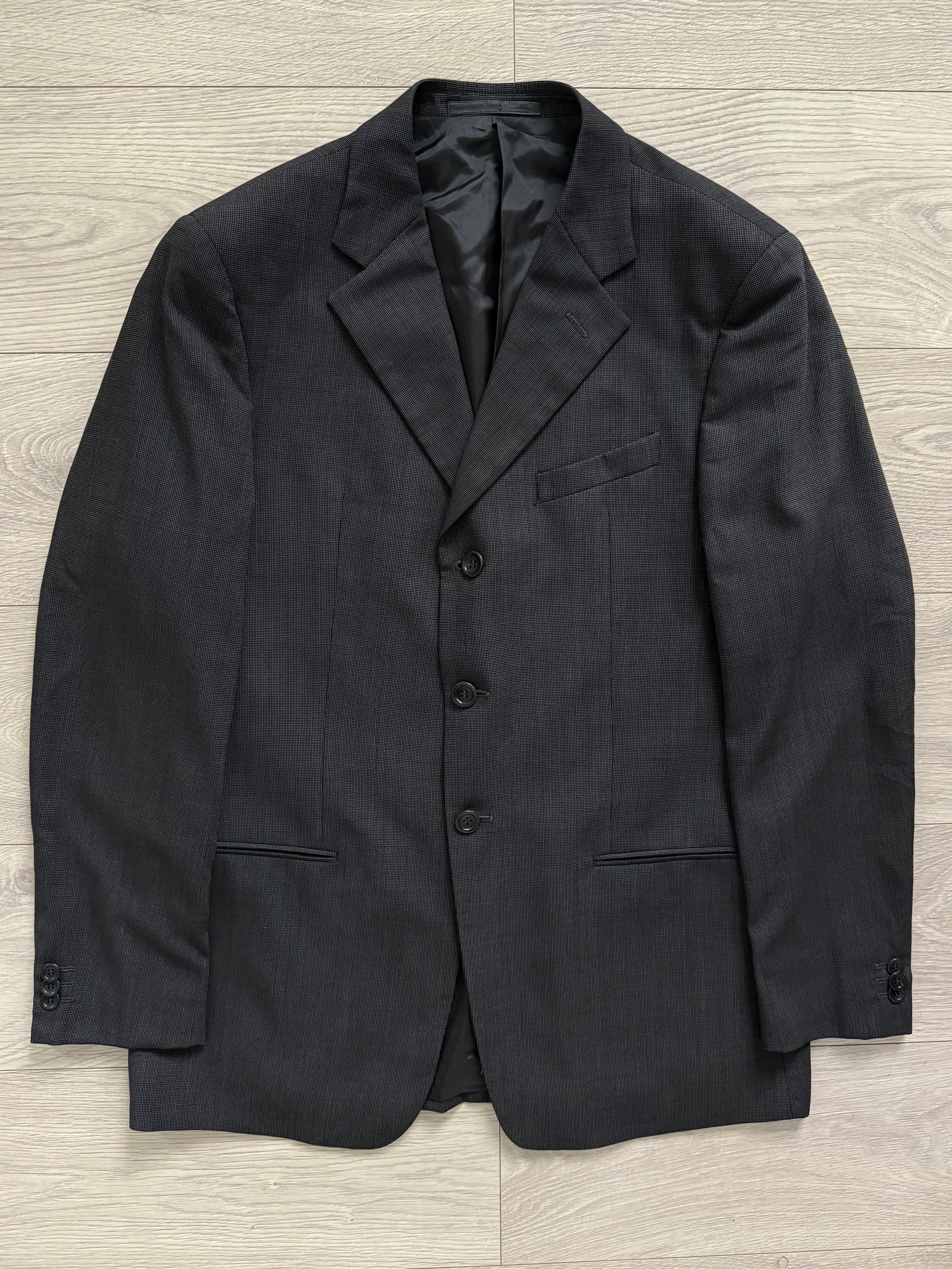 Armani 1990s 3B Charcoal Grey Pleated Wool Suit - Size L Jacket / 34" Waist