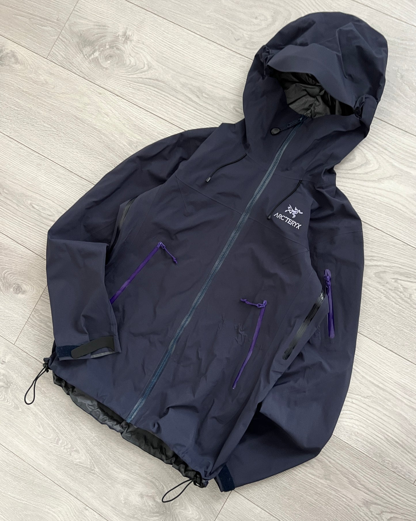 Arcteryx Beta SV Gore-Tex Pro Womens Jacket - Size Womens S