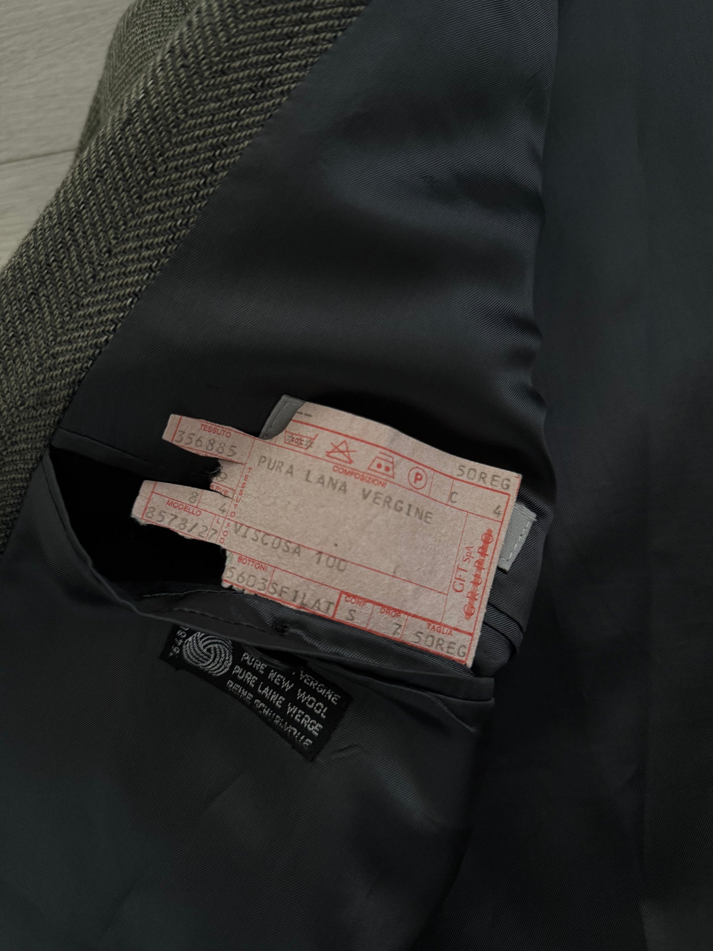 Emporio Armani 1990s Double-Breasted Pleated Wool Suit - Size M Jacket / 34" Waist