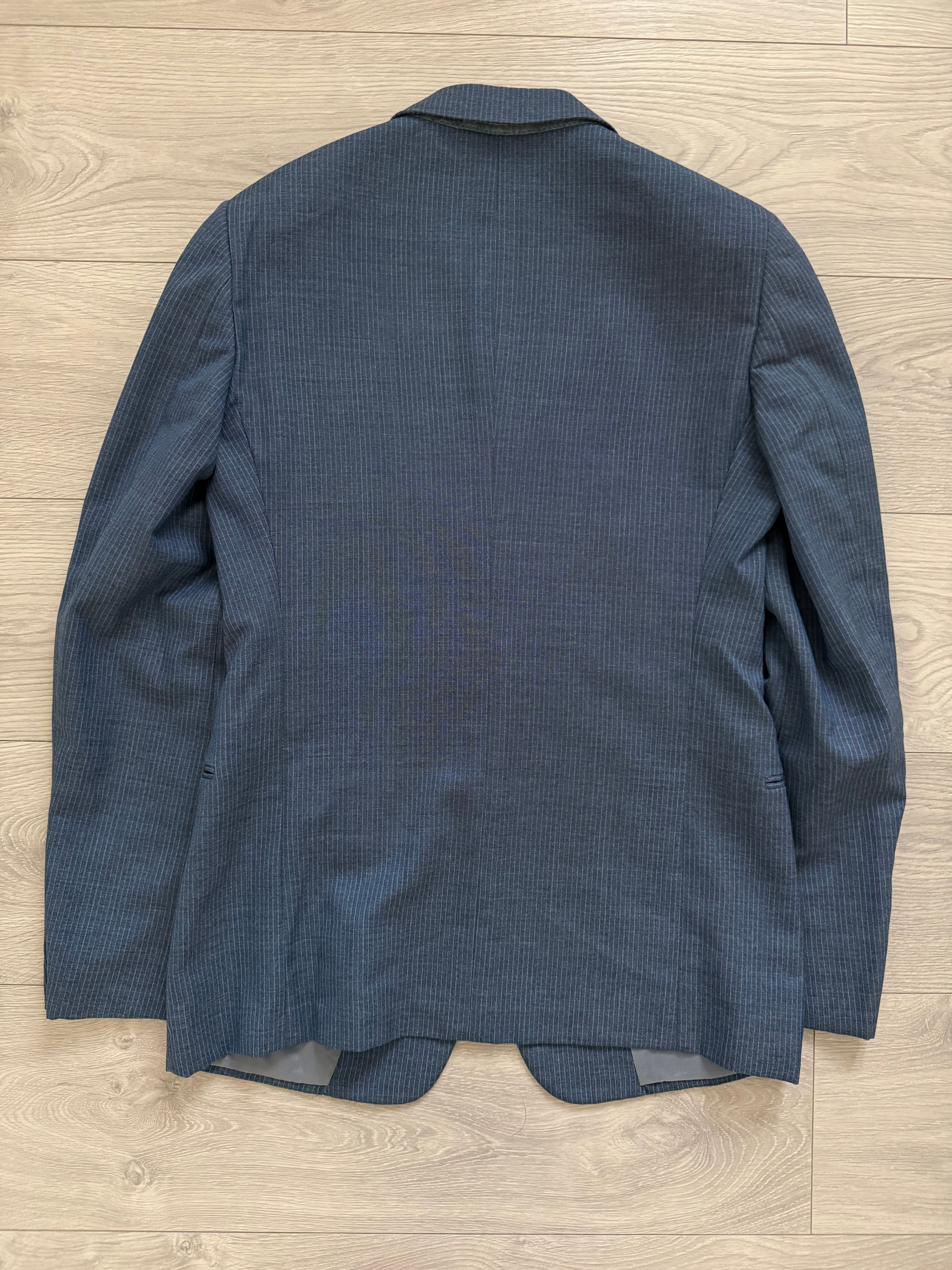 Armani 2000s 2B Pinstripe Pleated Wool Suit - Size S Jacket / 31" Waist