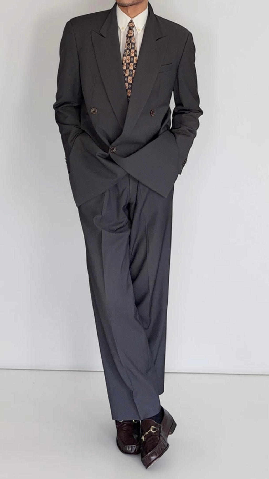 Armani 1990s Peaked Lapel Double Breasted Pleated Wool Suit Grey - Size L Jacket / 34" Waist