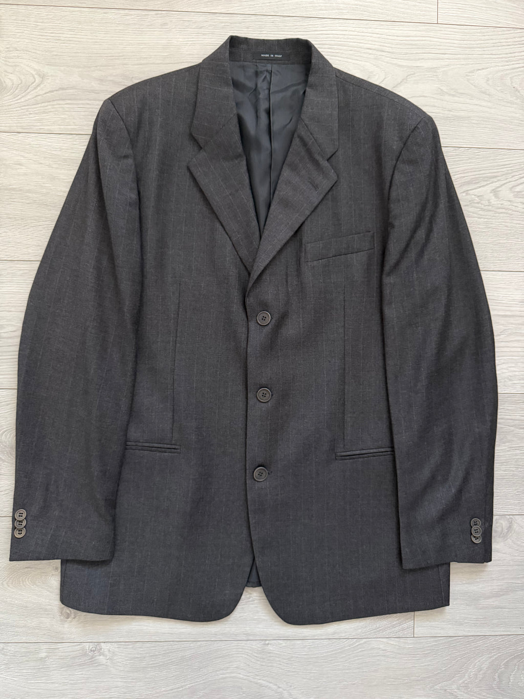 Emporio Armani 1990s 3B Double Pleat Pinstripe Grey Wool Suit - Size XL Jacket / 36" Waist
