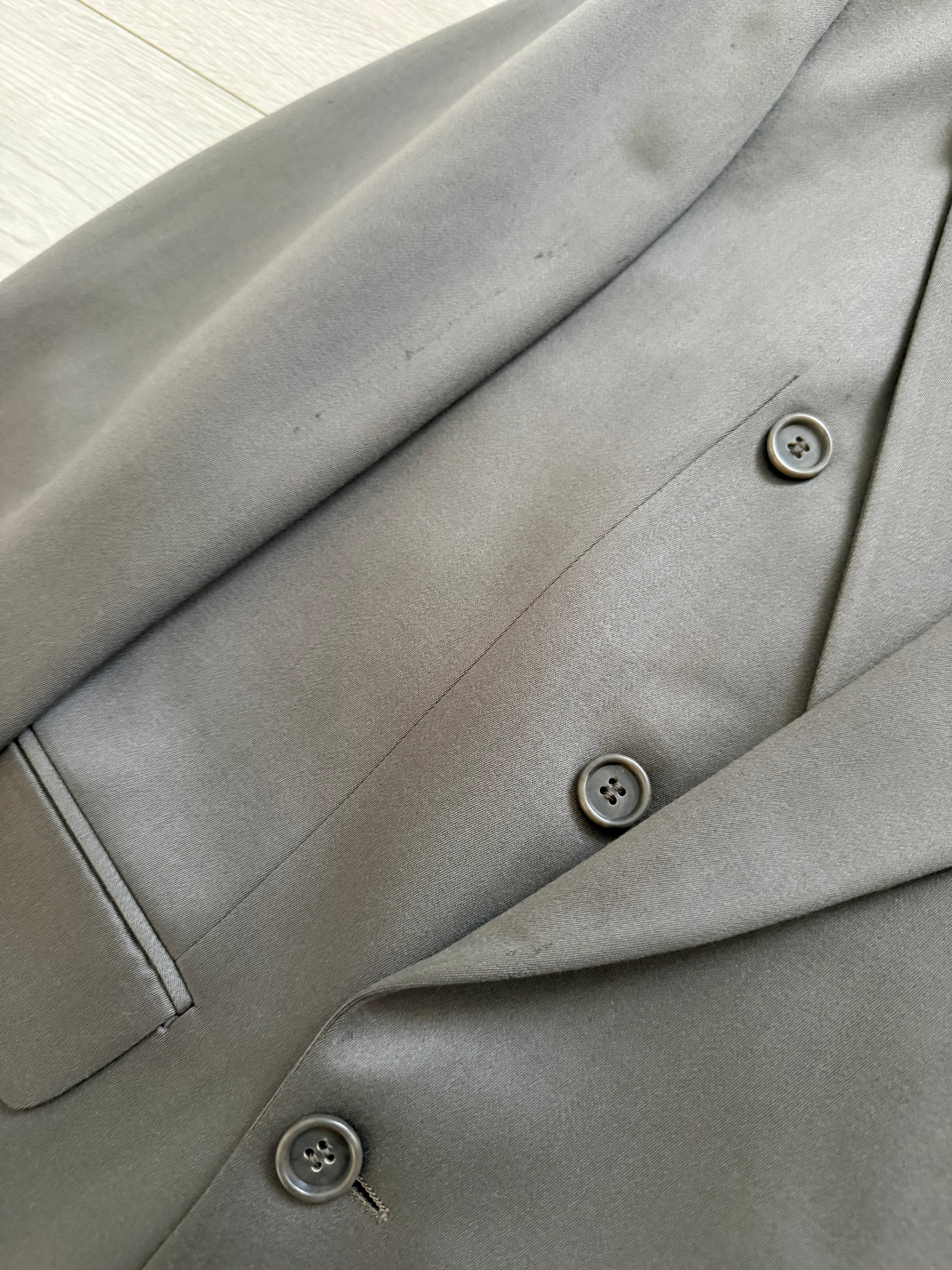 Hugo Boss 1980s 'Mitford' Peak Lapel Double Breasted Pleated Taupe Green Suit - Size L Jacket / 30" Waist