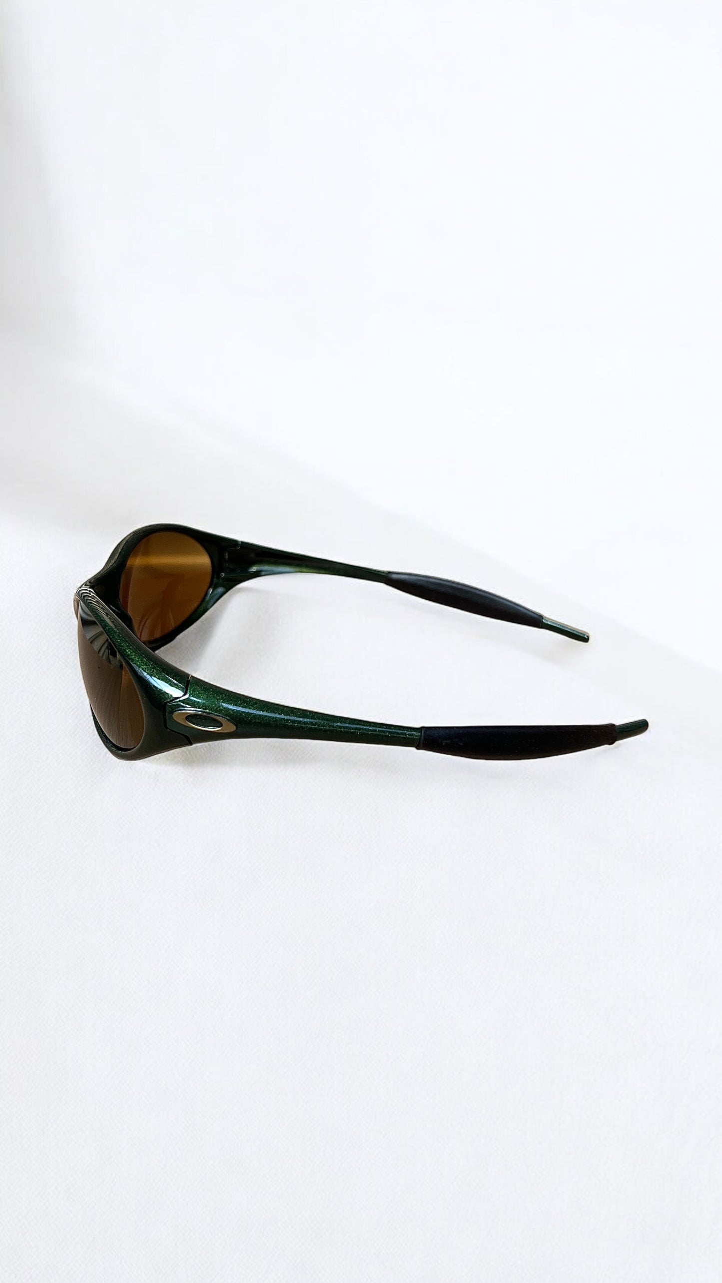 Oakley 1994 Eye Jacket Sunglasses in Moss Green/Gold Iridium