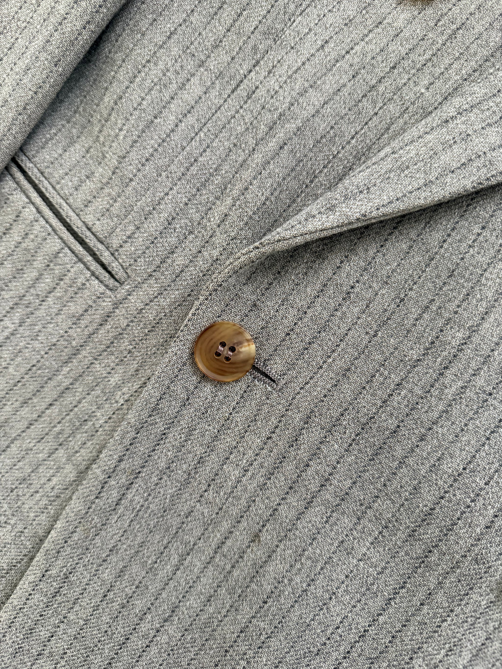 Basile 1980s Torello Viera Fabric Peaked Lapel Double Breasted Pleated Wool Suit - Size M Jacket / 31" Waist