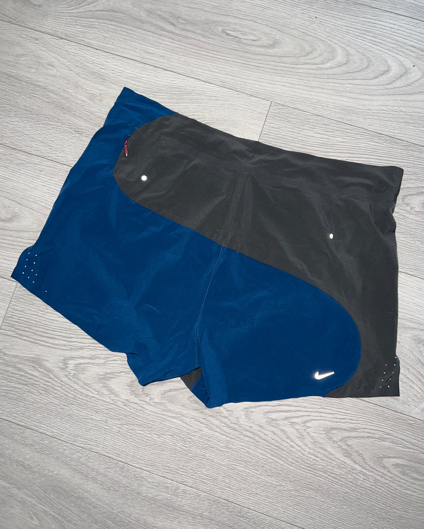 Nike Gyakusou SS2014 Light/Dark Split Curve Panelled Shorts - Size XL