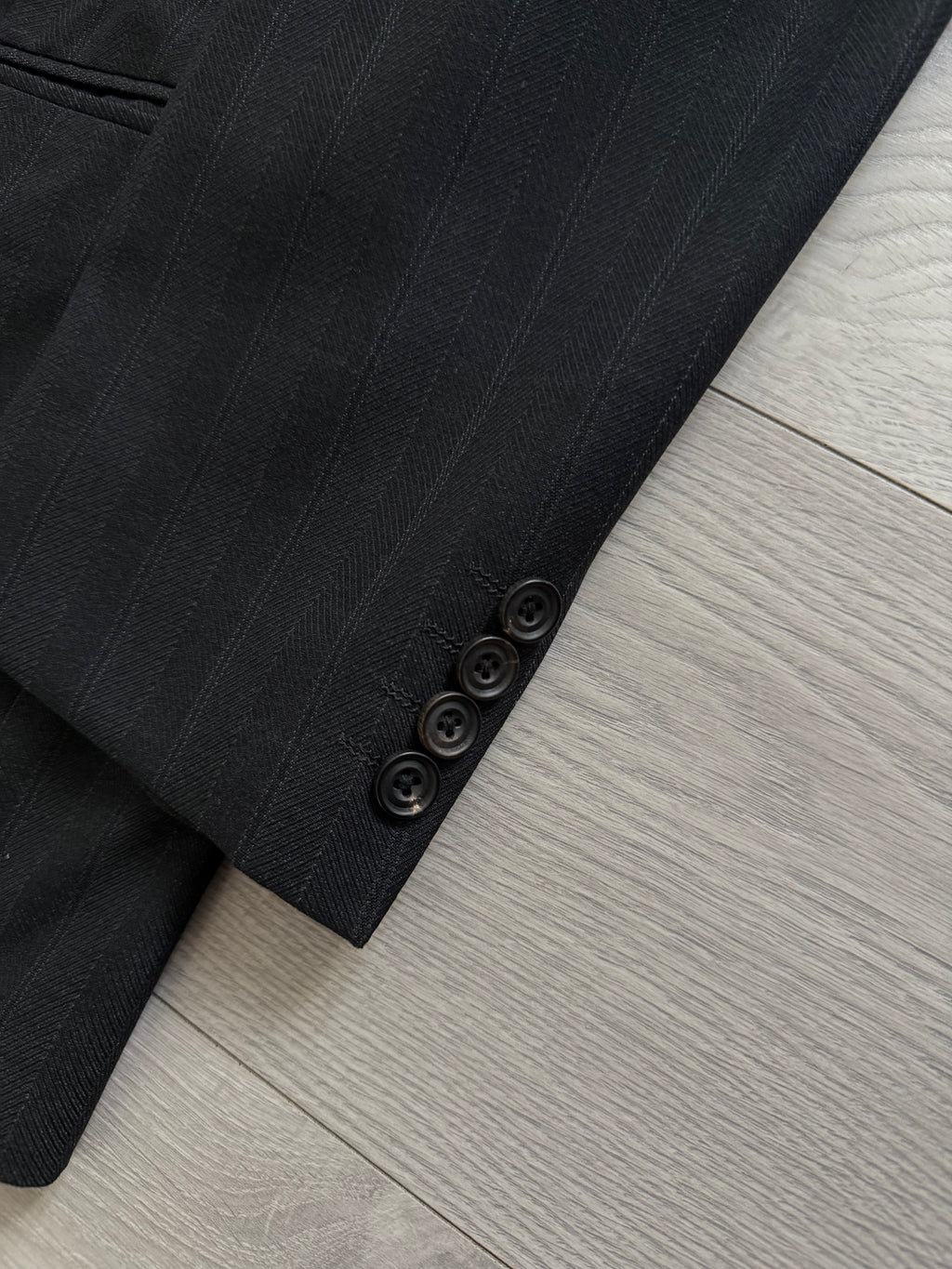 Burberry 1990s Peak Lapel Double Breasted Pleated Black Grey Suit - Size M Jacket / 32" Waist