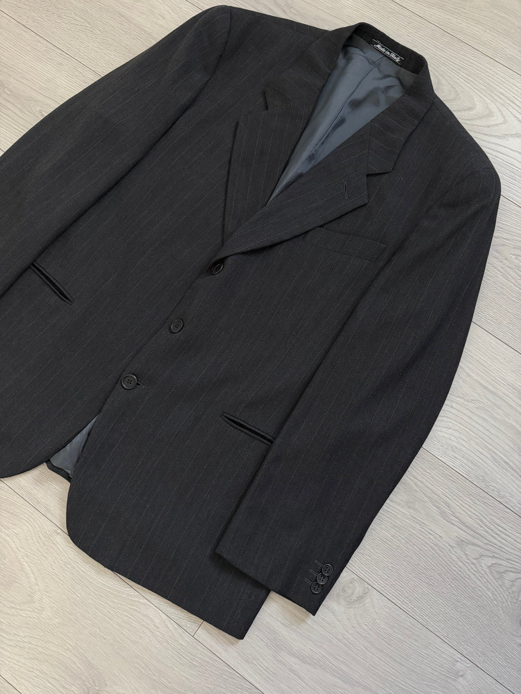 Giorgio Armani 1980s 3B Draped Textured Pleated Wool Suit Grey - Size XXL Jacket / 38" Waist