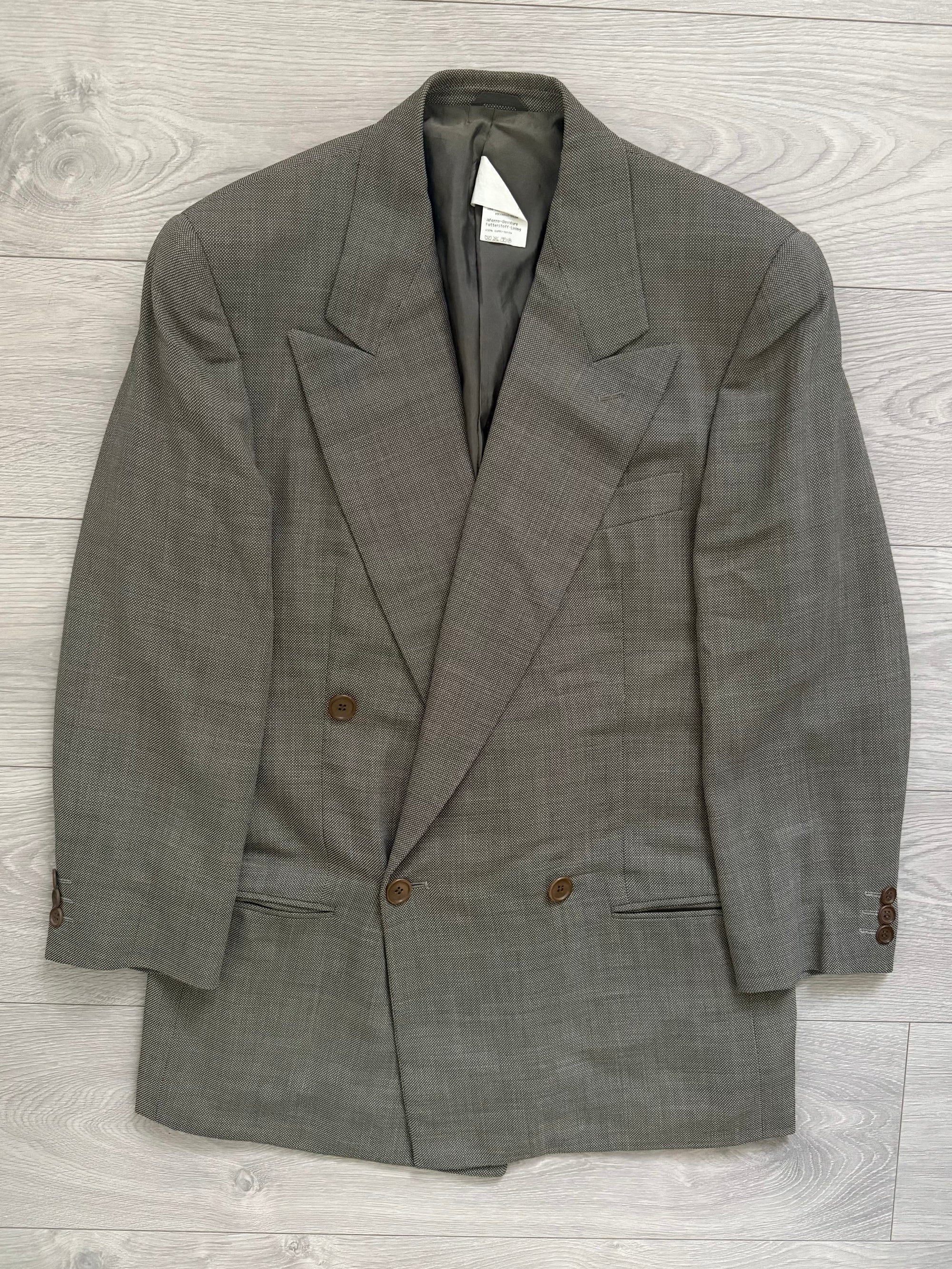 Giorgio Armani 1990s Double-Breasted Pleated Relaxed Suit - Size S Jacket / 28" Waist
