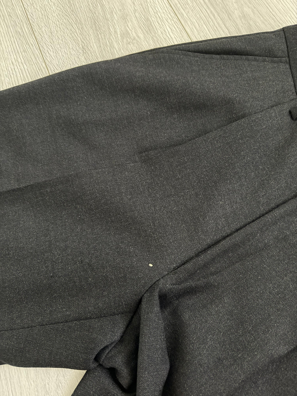 Giorgio Armani Mainline 1980s 2B Double Pleat Wool Charcoal Grey Suit - Size S Jacket / 30" Waist