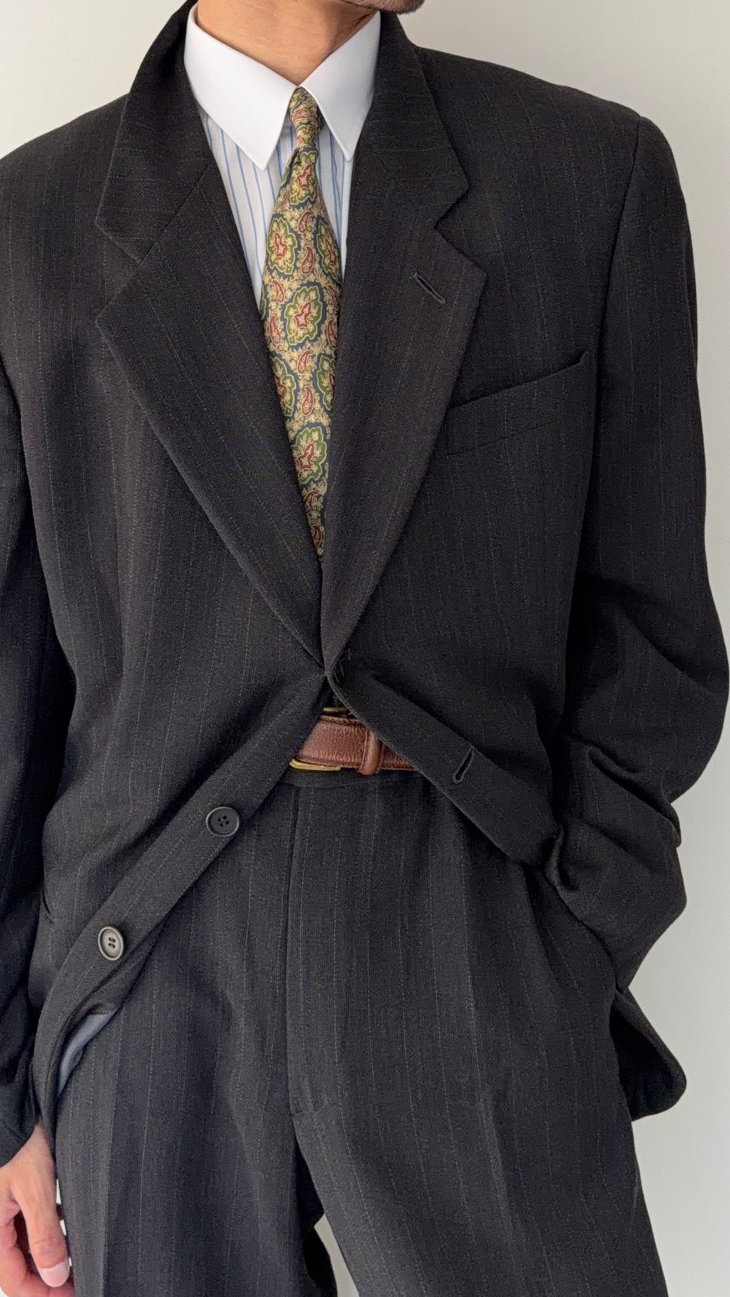 Giorgio Armani 1980s 3B Draped Textured Pleated Wool Suit Grey - Size XXL Jacket / 38" Waist
