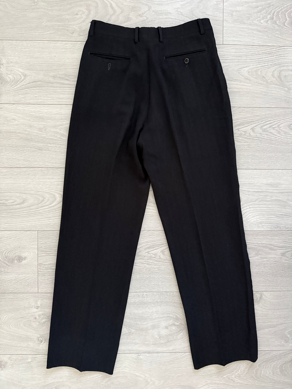 Armani 1990s 2B Textured Herringbone Wool Pleated Black Suit - Size S Jacket / 30" Waist