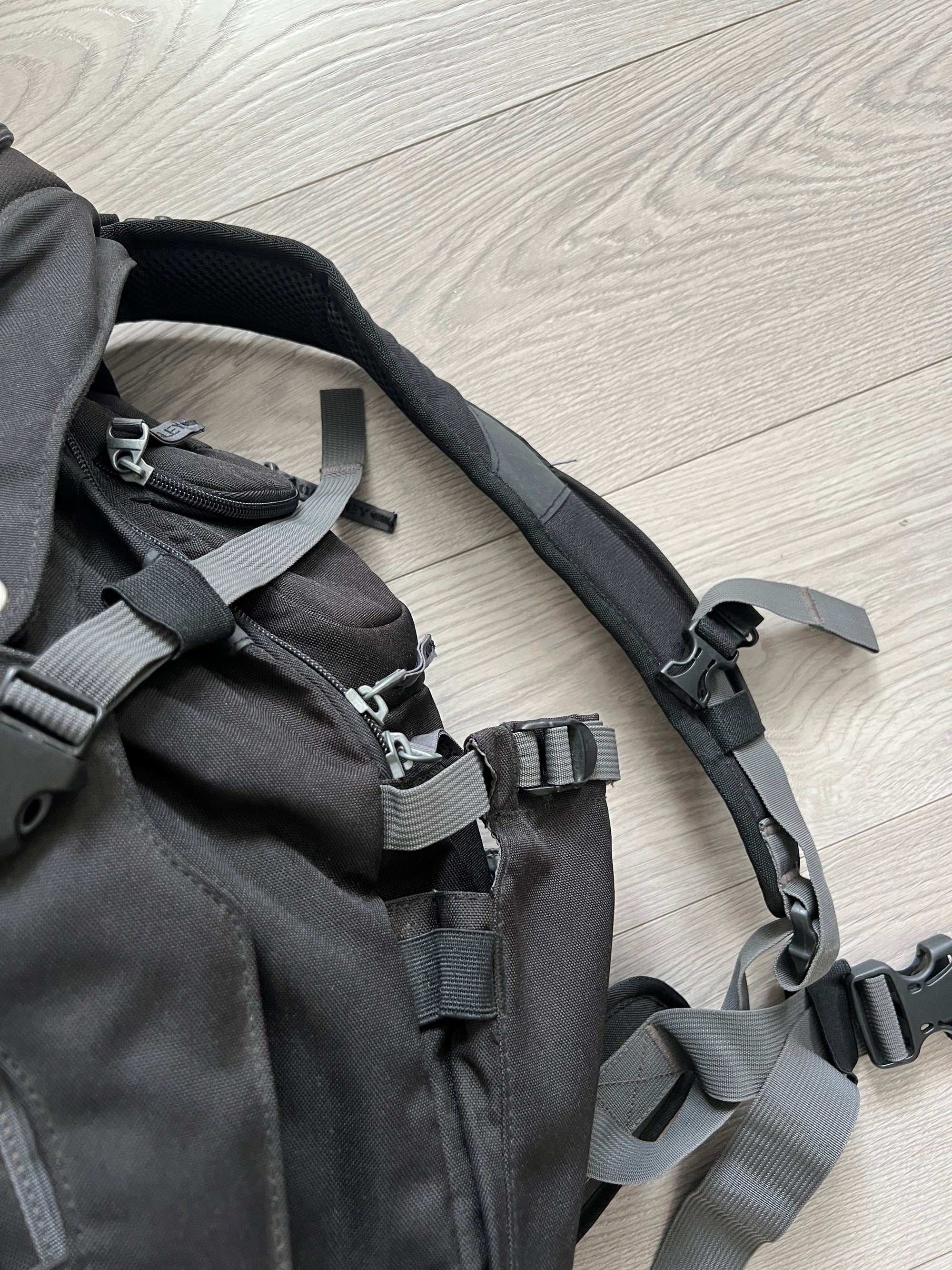 Oakley 2006 Toolbox Technical Backpack