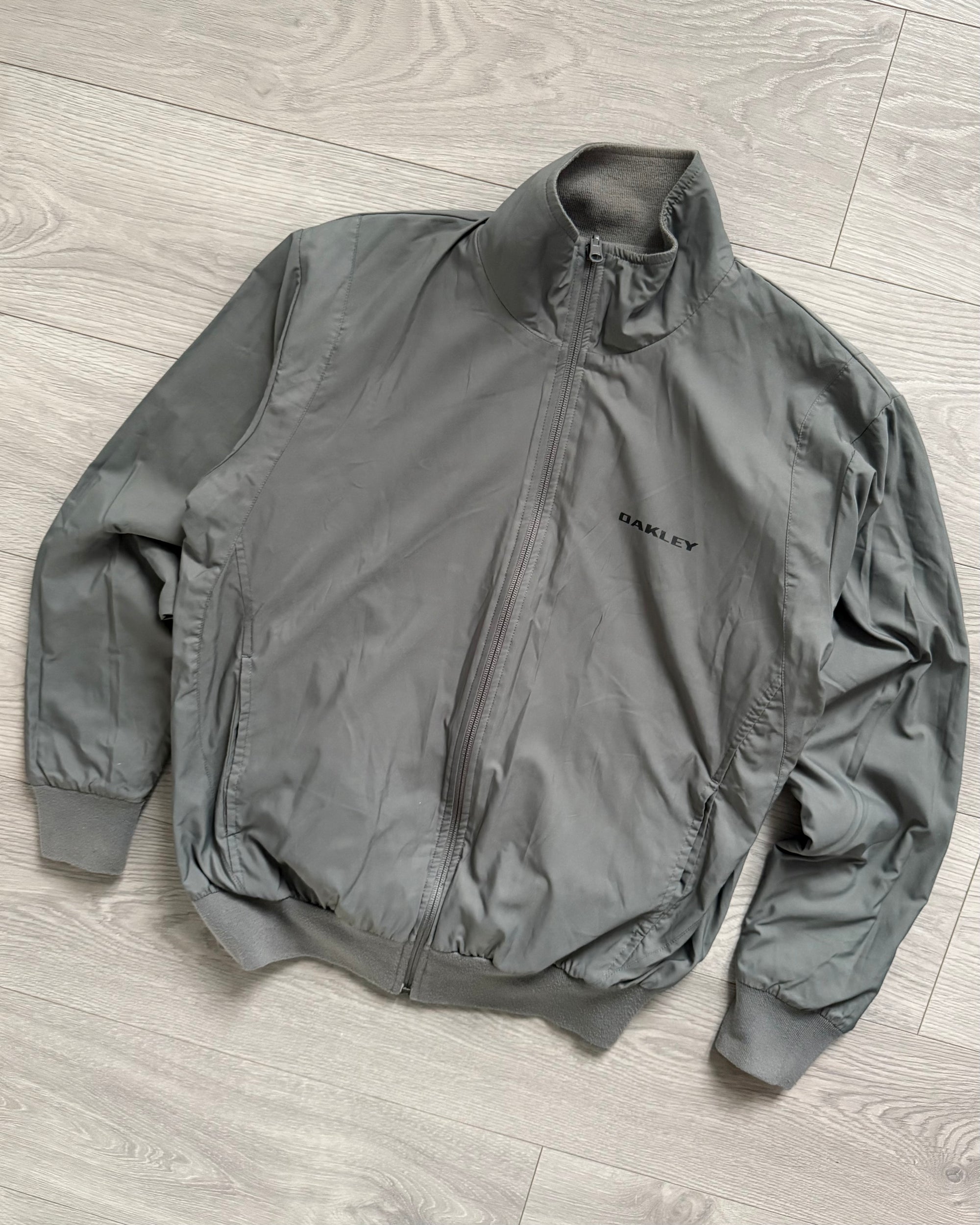 Oakley 00s Curve Panelled Reversible Fleece Nylon Jacket - Size M