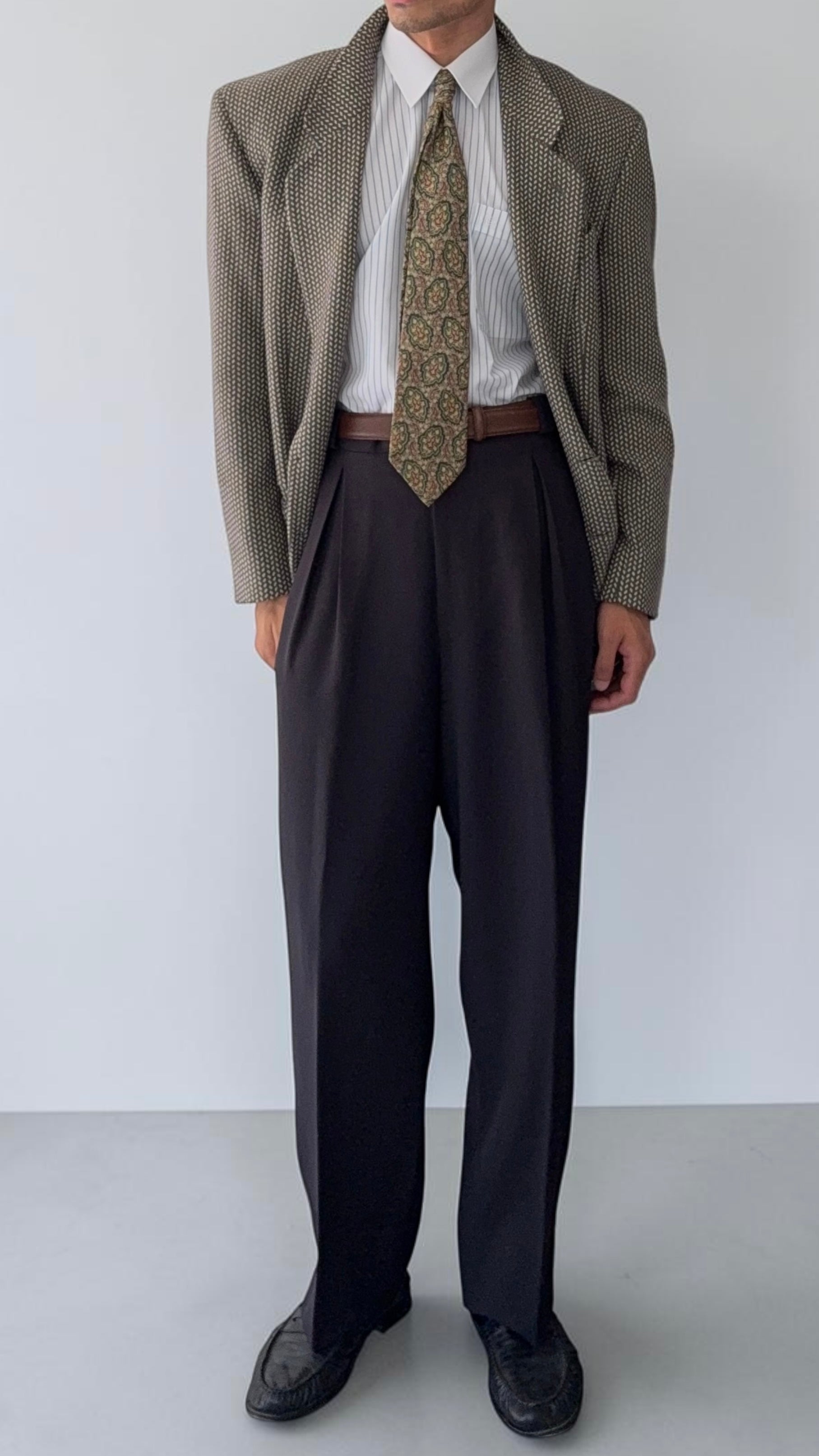Giorgio Armani 1980s Double Pleat Draped Wool Black Pants - Size 36" Waist