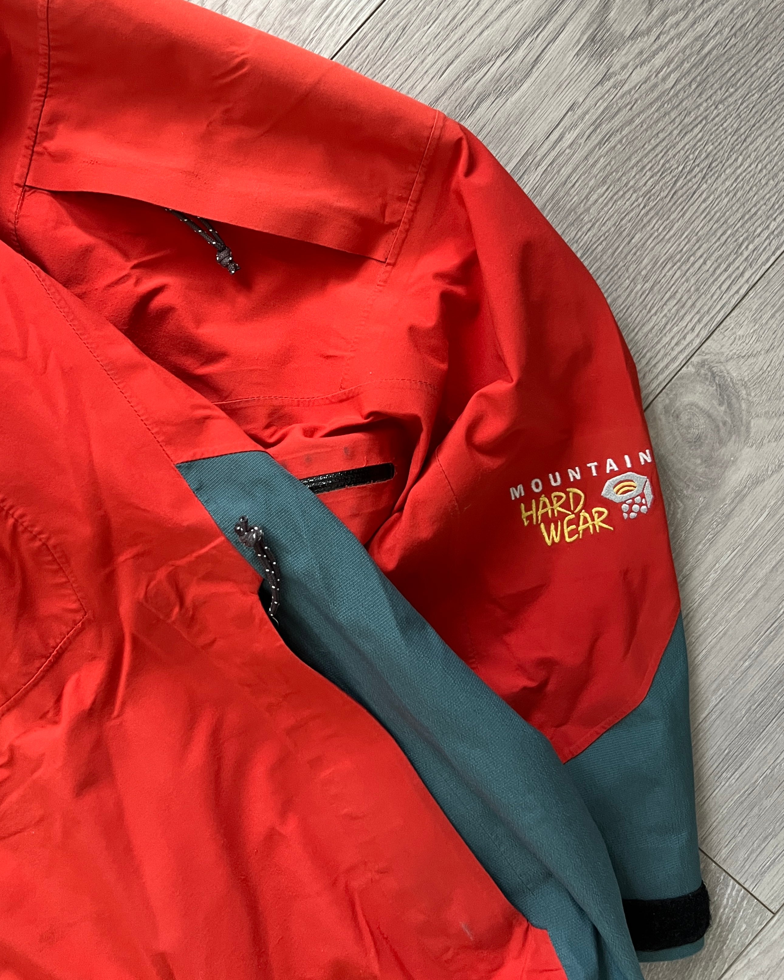 Mountain Hardwear 00s Goretex XCR Tech Panelled Jacket